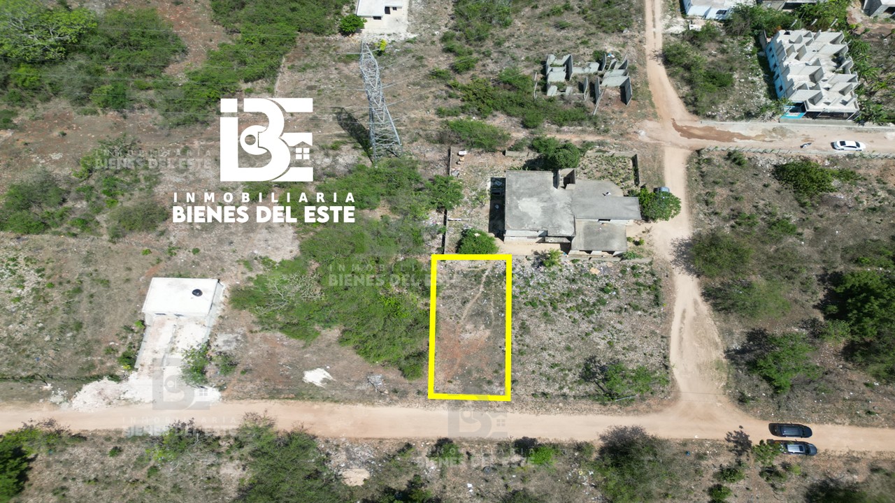 solares y terrenos - Se Vende Solar de Oportunidad con 250 Metros REBAJADO DE PRECIO 3
