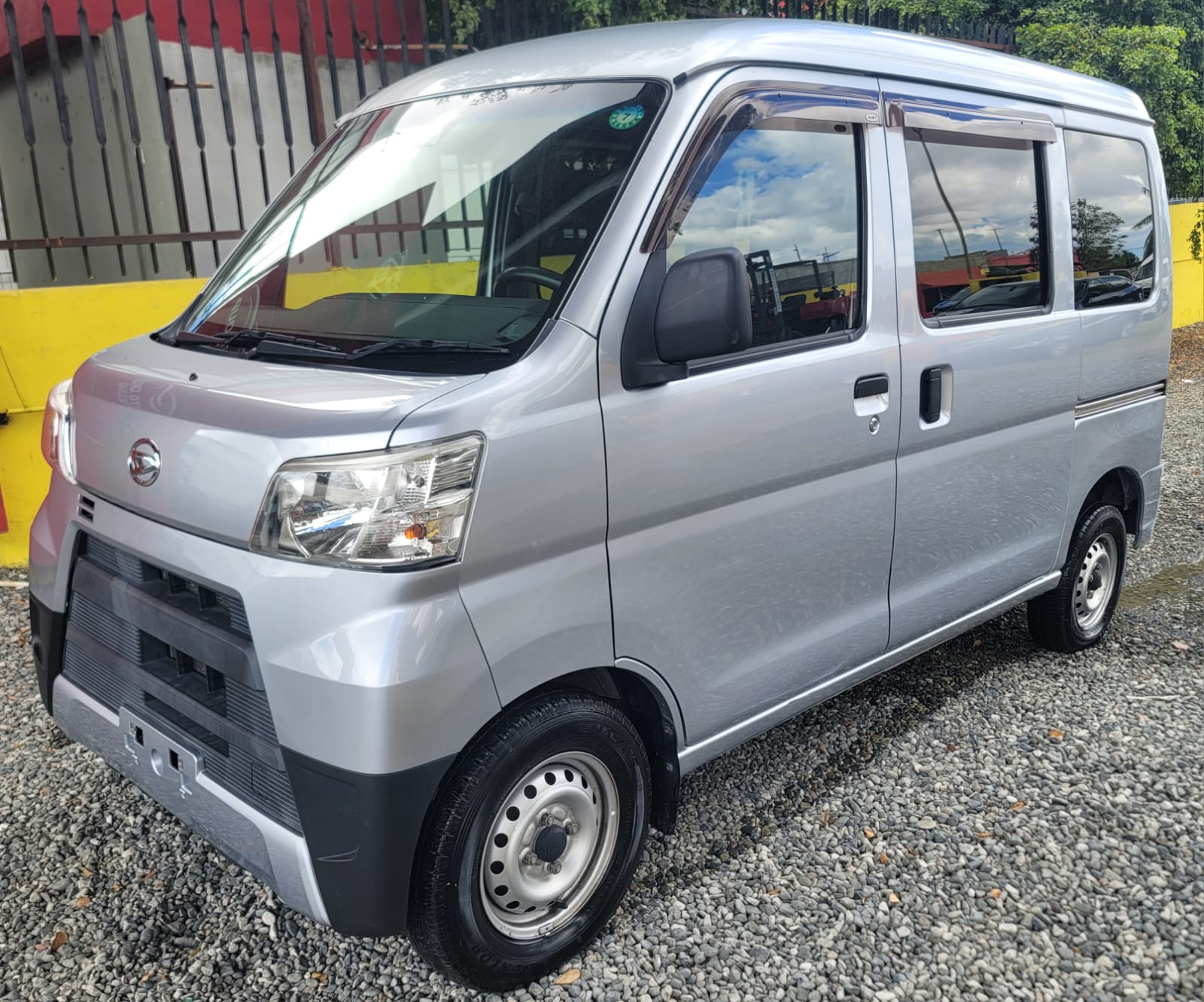 carros - Daihatsu Hijet Minivan 2020 6