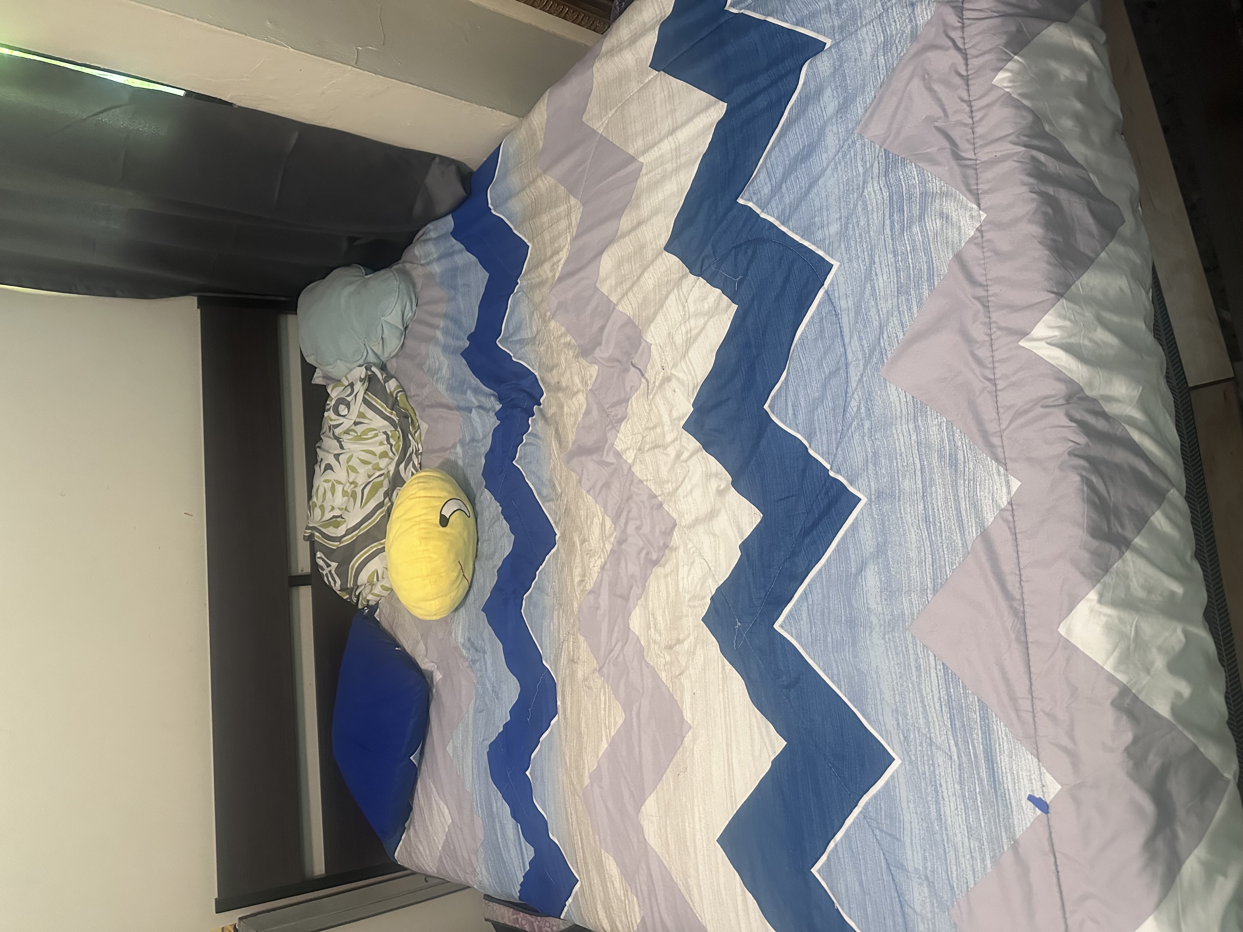 muebles y colchones - Base de cama de 60
