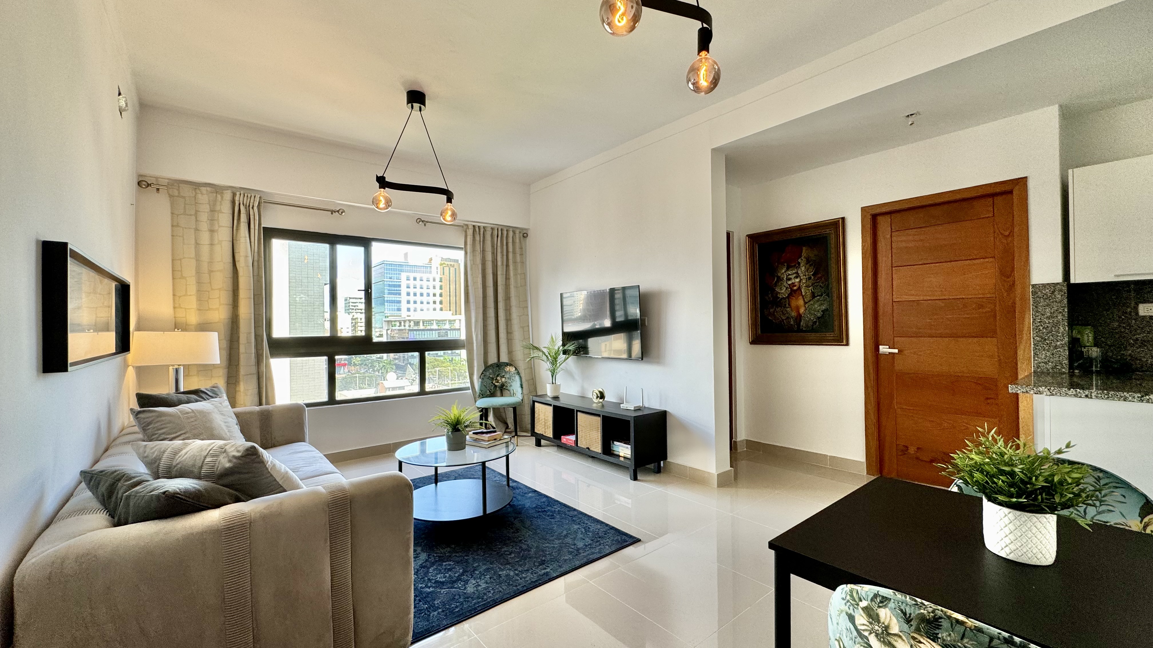 apartamentos - Apartamento en alquiler a una esq. de la Churchill 2