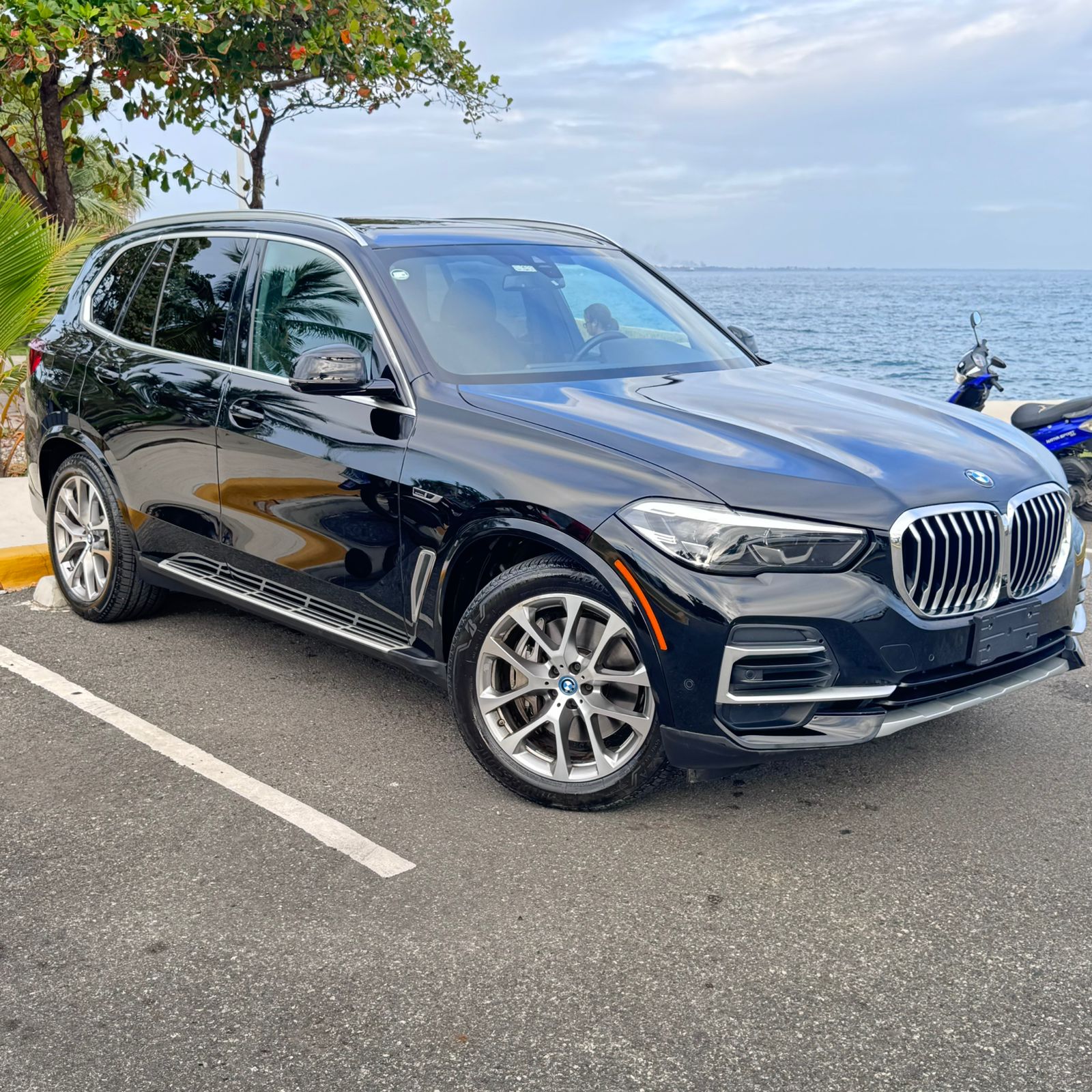 jeepetas y camionetas - BMW X 5 XDRIVE 45E 2023