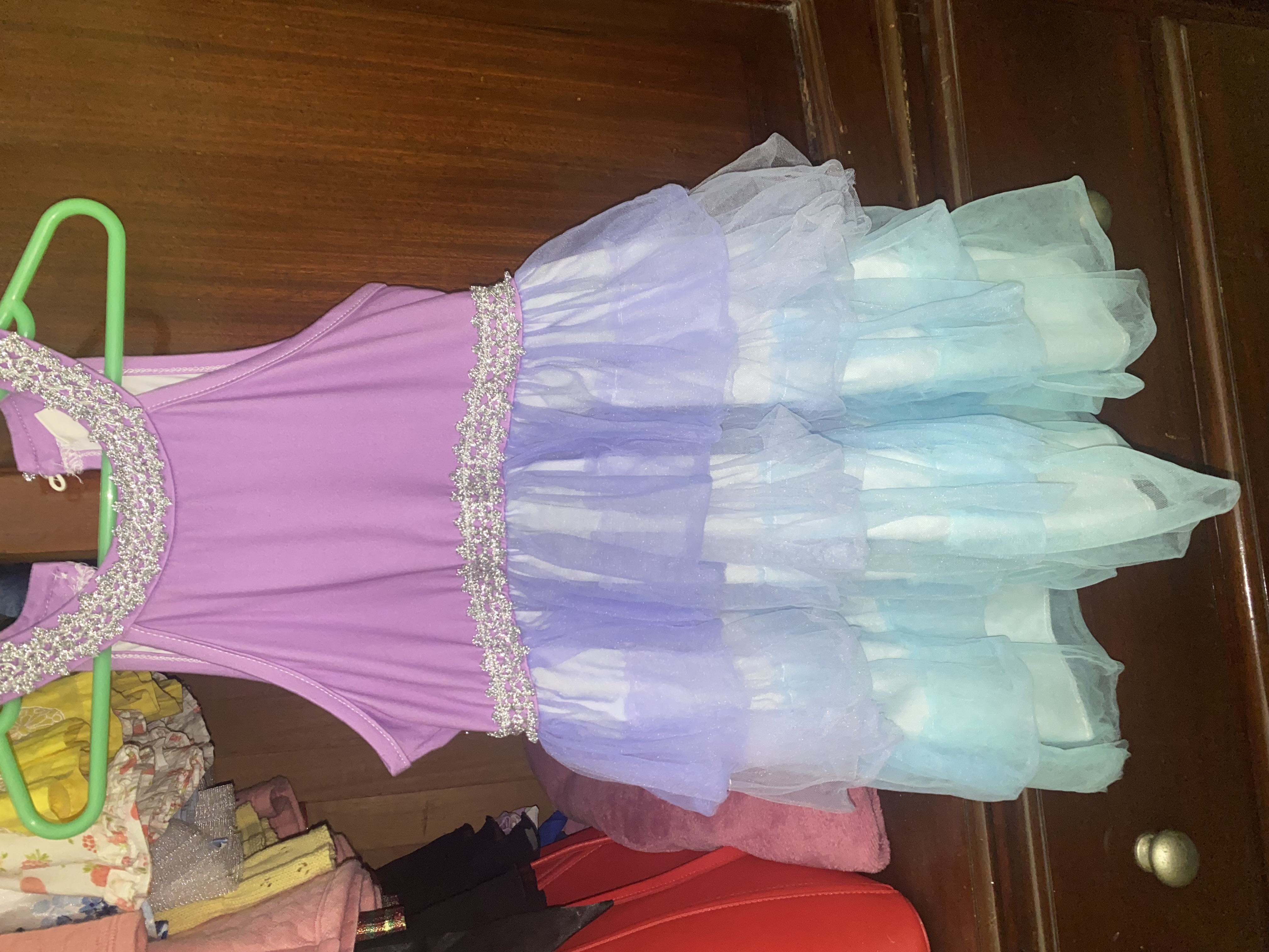 ropa y zapatos - Varios vestidos de niñas 2 hasta 4 años 1