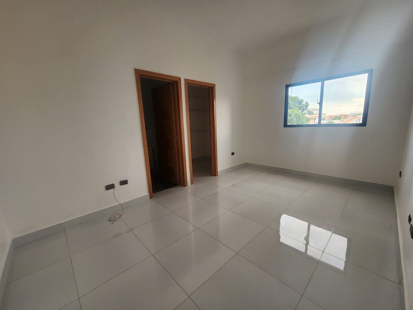 apartamentos - VENTA Apto en El Millón US$245,000

 137 mts netos de apto
3 Hab
 2.5 bño 2