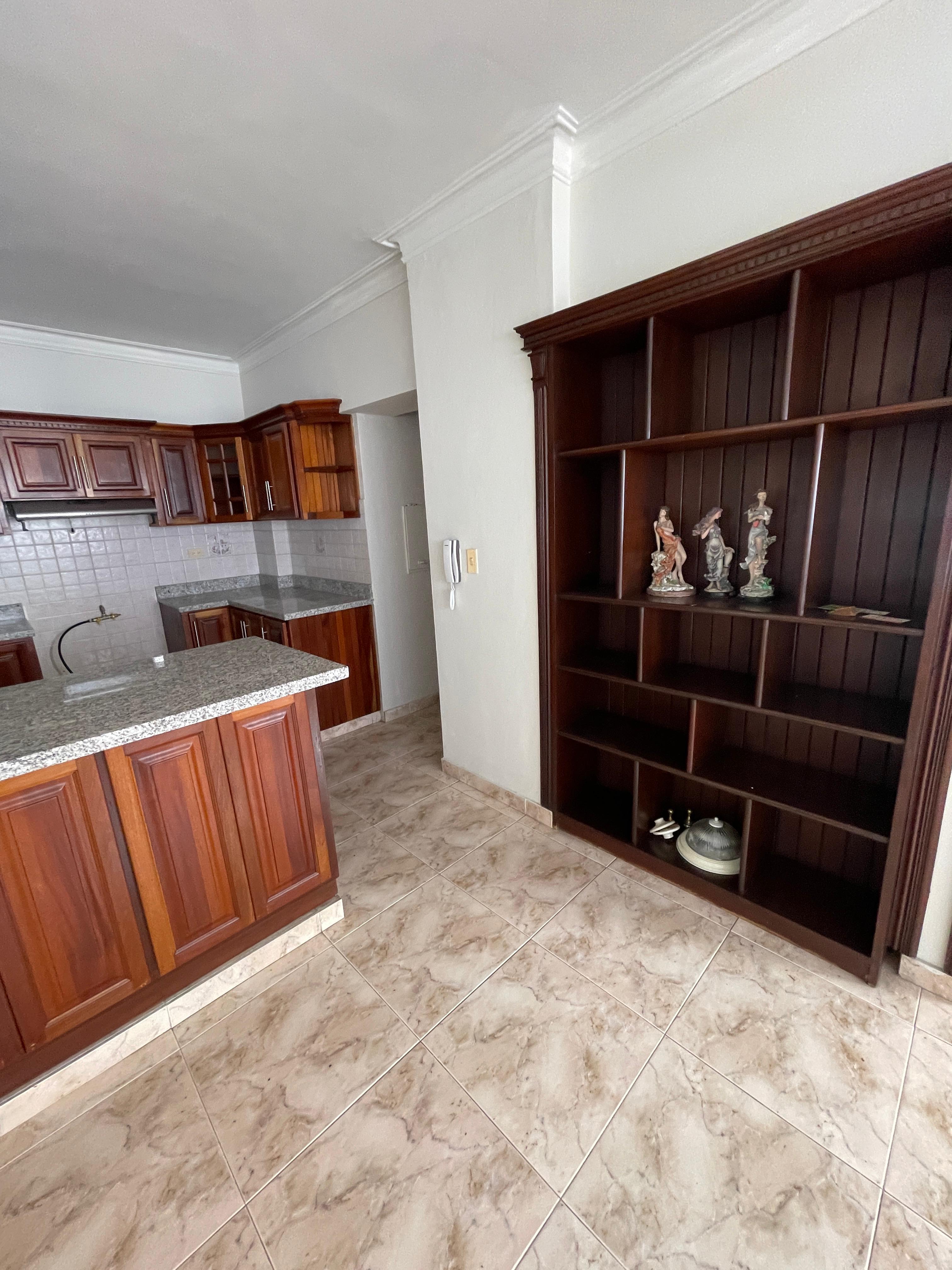 apartamentos - Apartamento de 3 Habitaciones, Renacimiento 2