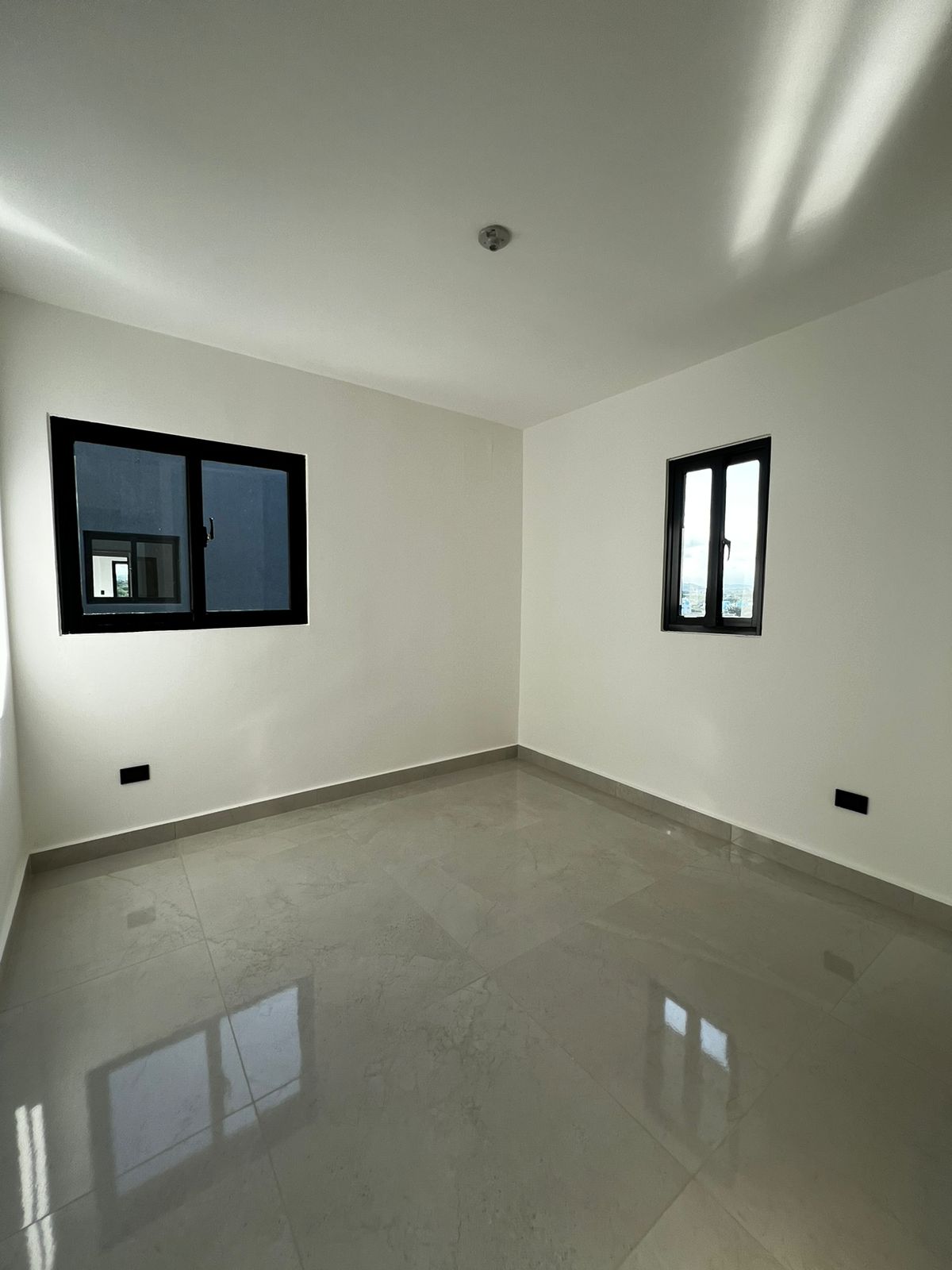 apartamentos - Apartamento Nuevo en Ave. Hispanoamericana  2