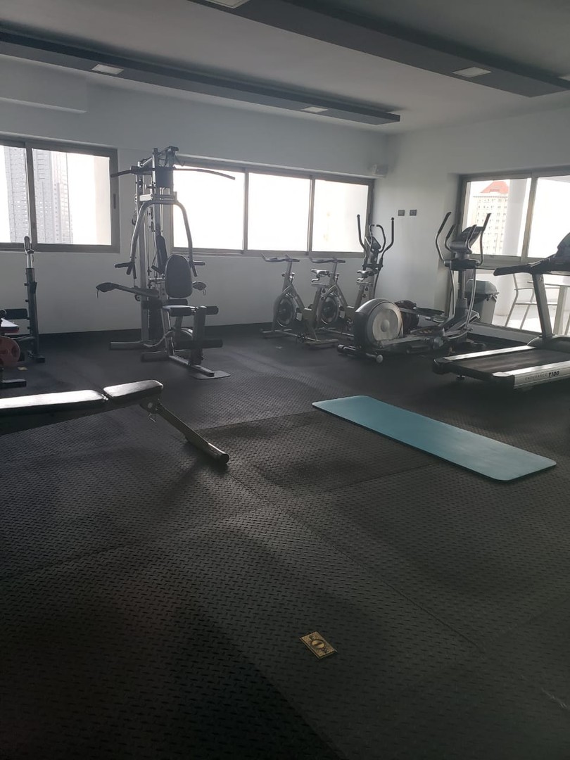 apartamentos -  Apartamento en Imponente Torre  en la Enriquillo 8