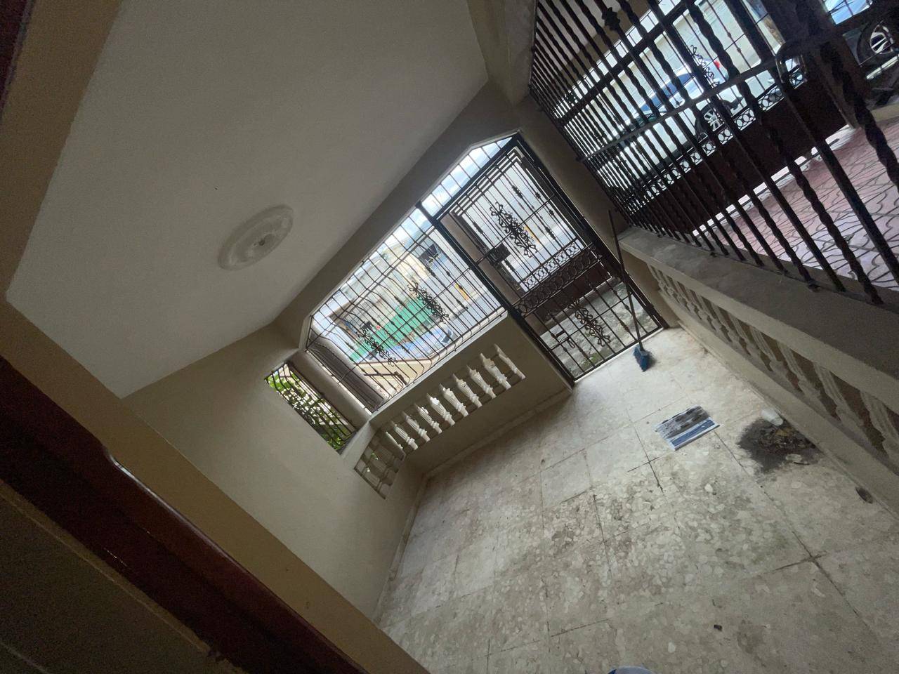 casas - CASA EN VENTA 2 NIVELES INDEPENDIENTES 3 HAB 2 PAR 2