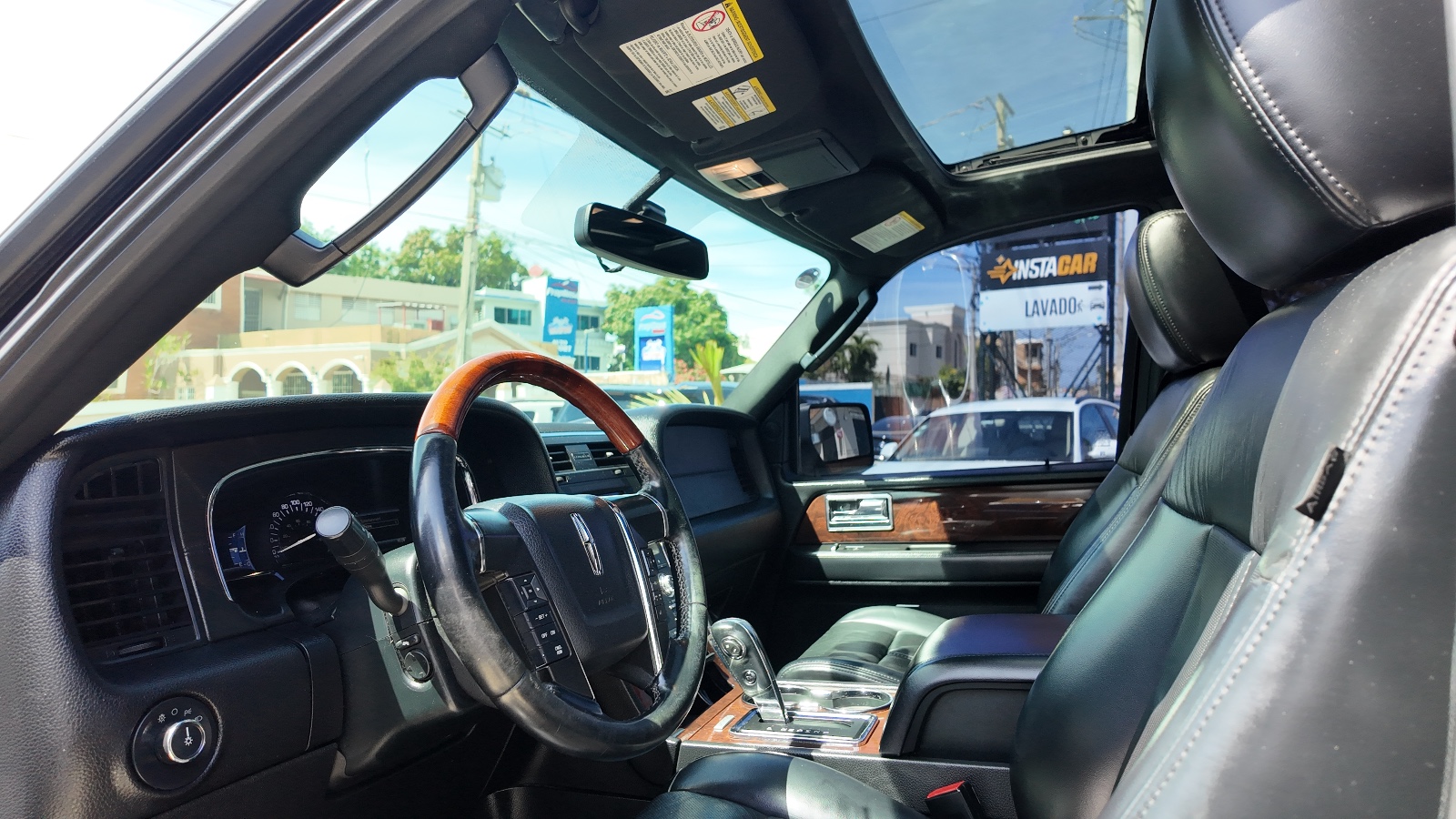 jeepetas y camionetas - LINCOLN NAVIGATOR 2017 5