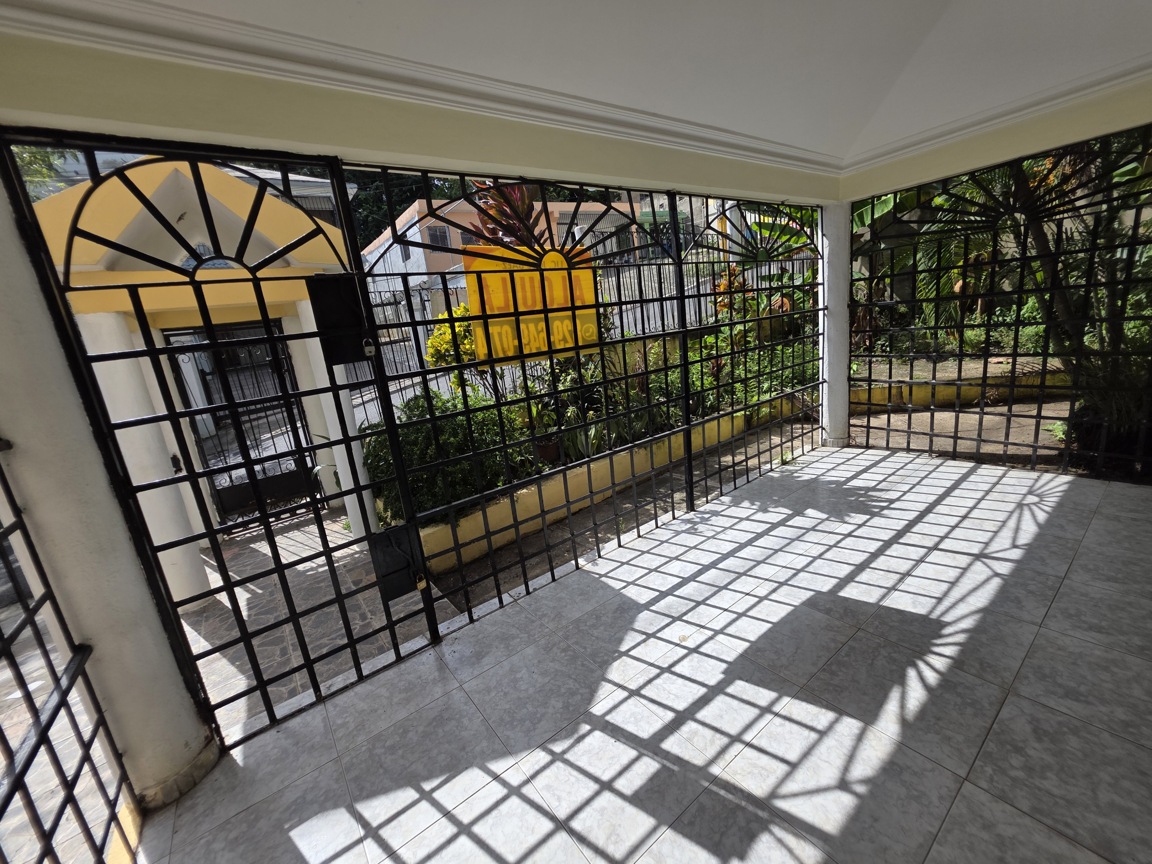 casas - Alquilo casa en el kilómetro 18 Autopista Duarte  7