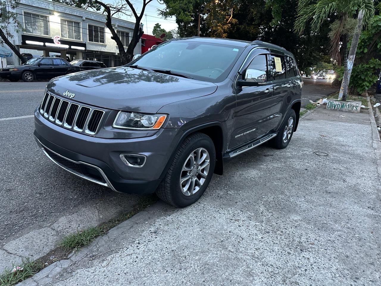 jeepetas y camionetas - JEPP GRAND CHEROKEE 2016