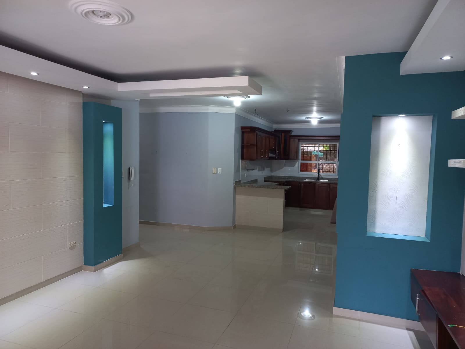 apartamentos - PRIMER PISO EN ALMA ROSA SEGUNDA 1
