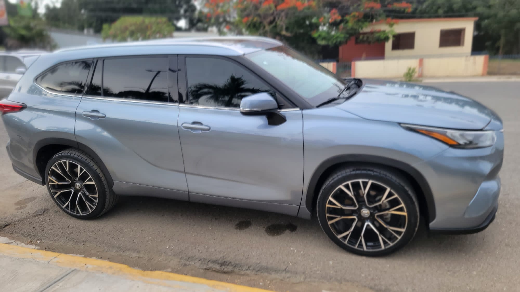 jeepetas y camionetas - Toyota higlander xle 2020