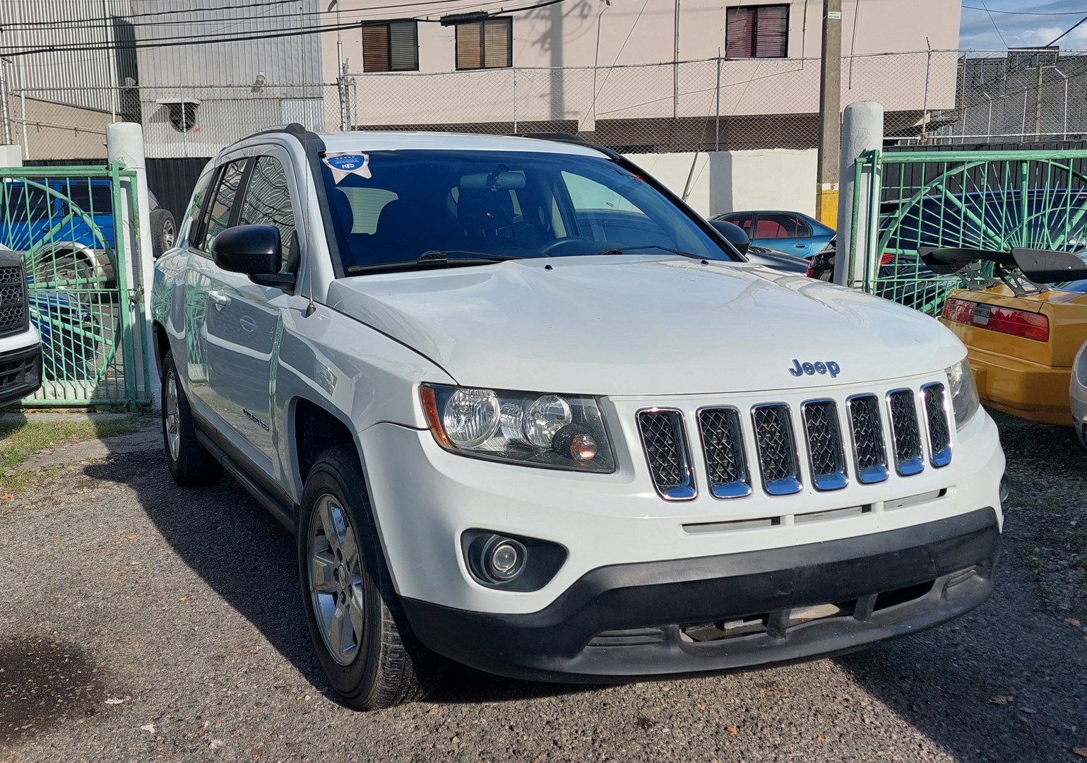 jeepetas y camionetas - Jeep Compass Sport 2015 0