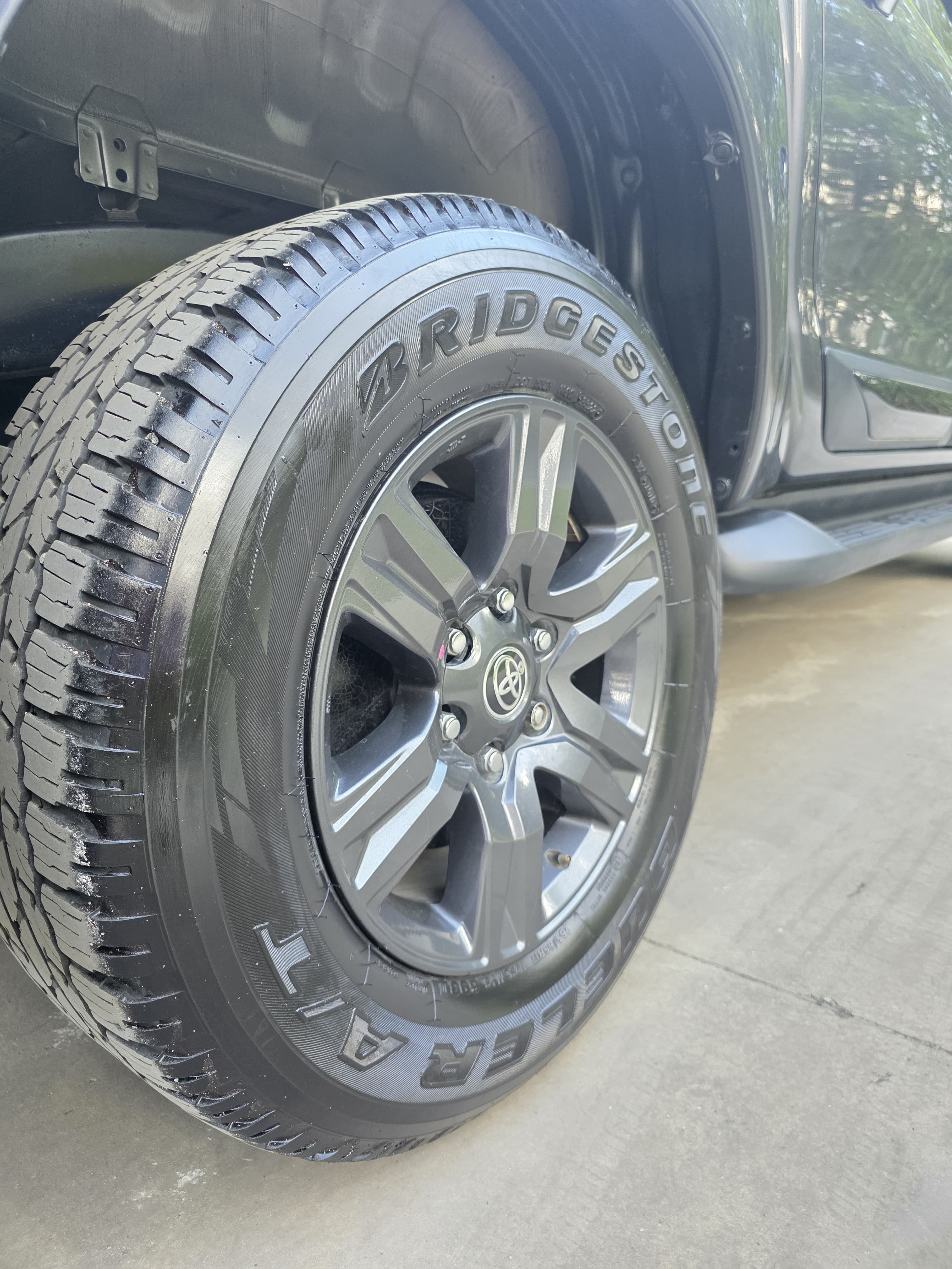 jeepetas y camionetas - Toyota hilux 2023 2