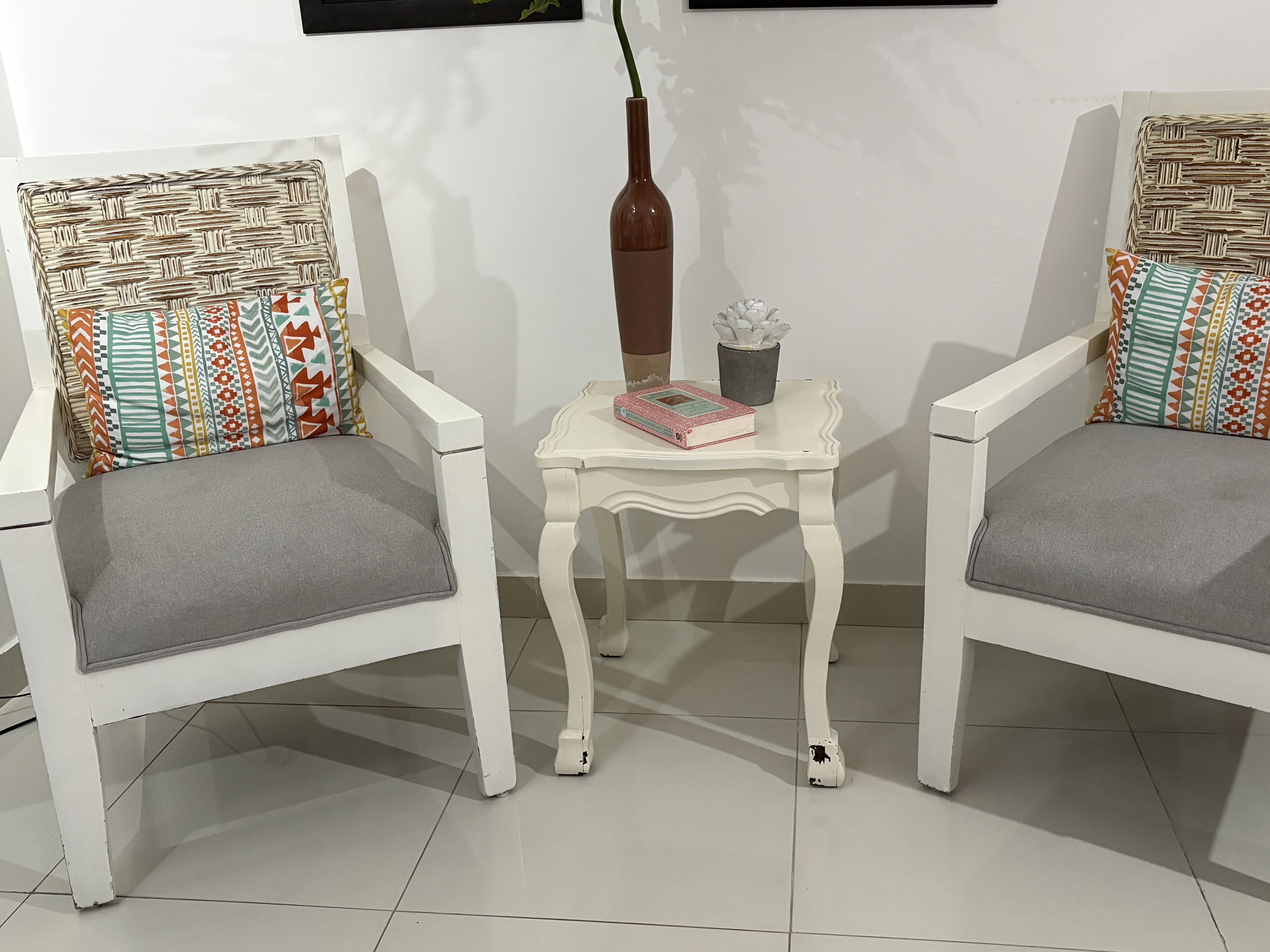 muebles y colchones - Set de butacas y mesita en oportunidad 0