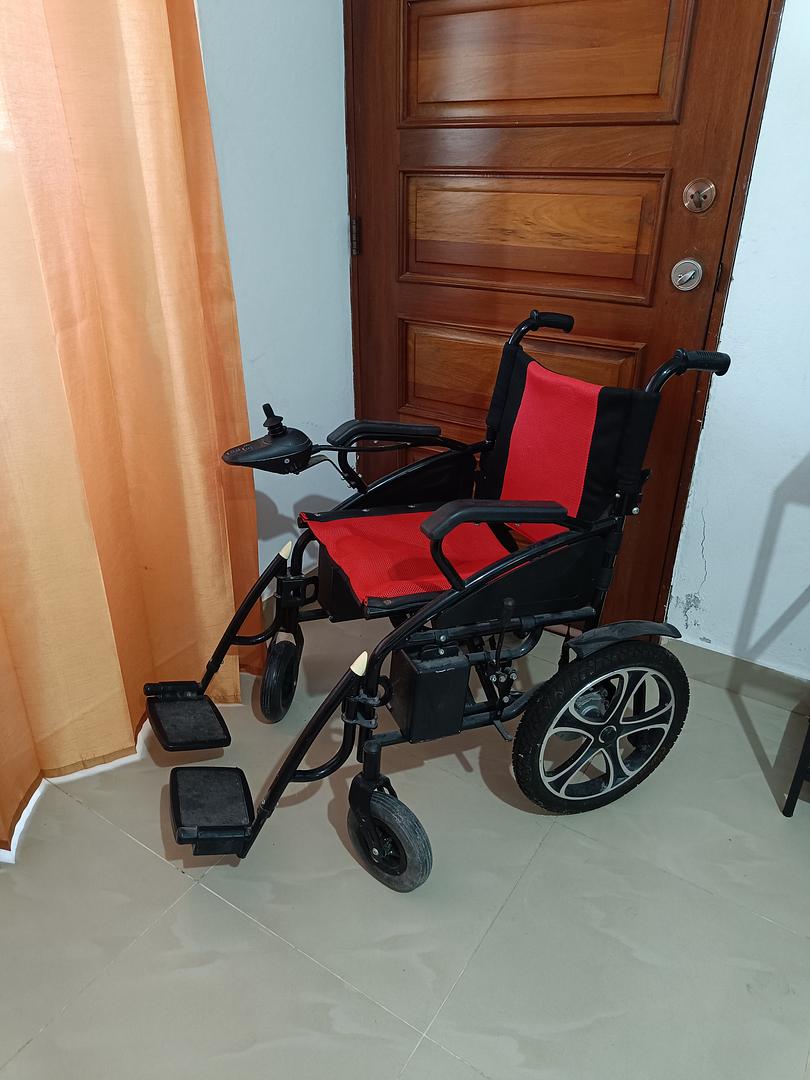 salud y belleza - Se Vende Silla de Ruedas Electrica Marca comfy año 2021 1