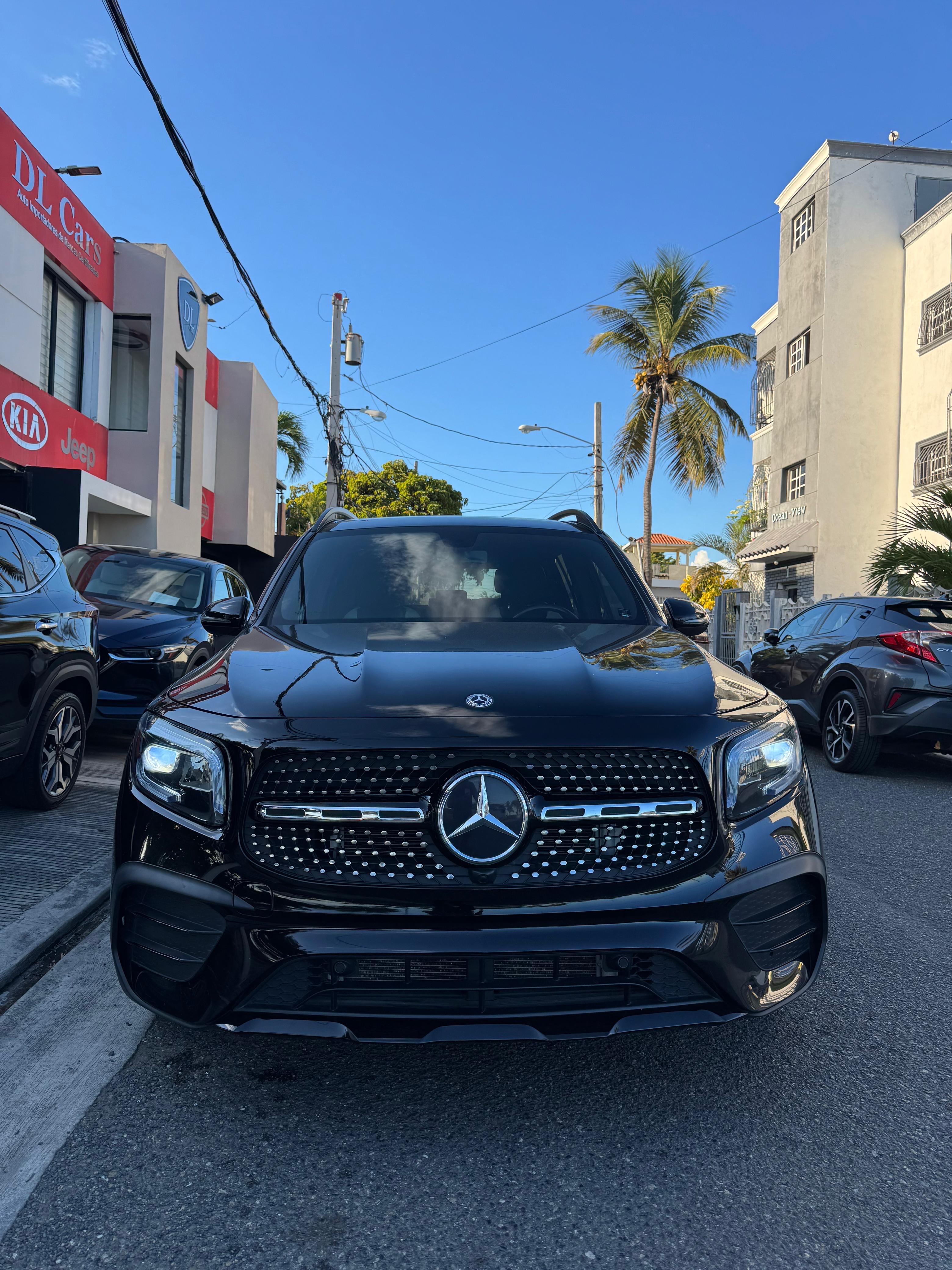 jeepetas y camionetas - MERCEDES-BENZ GLB 250 Amatic  0