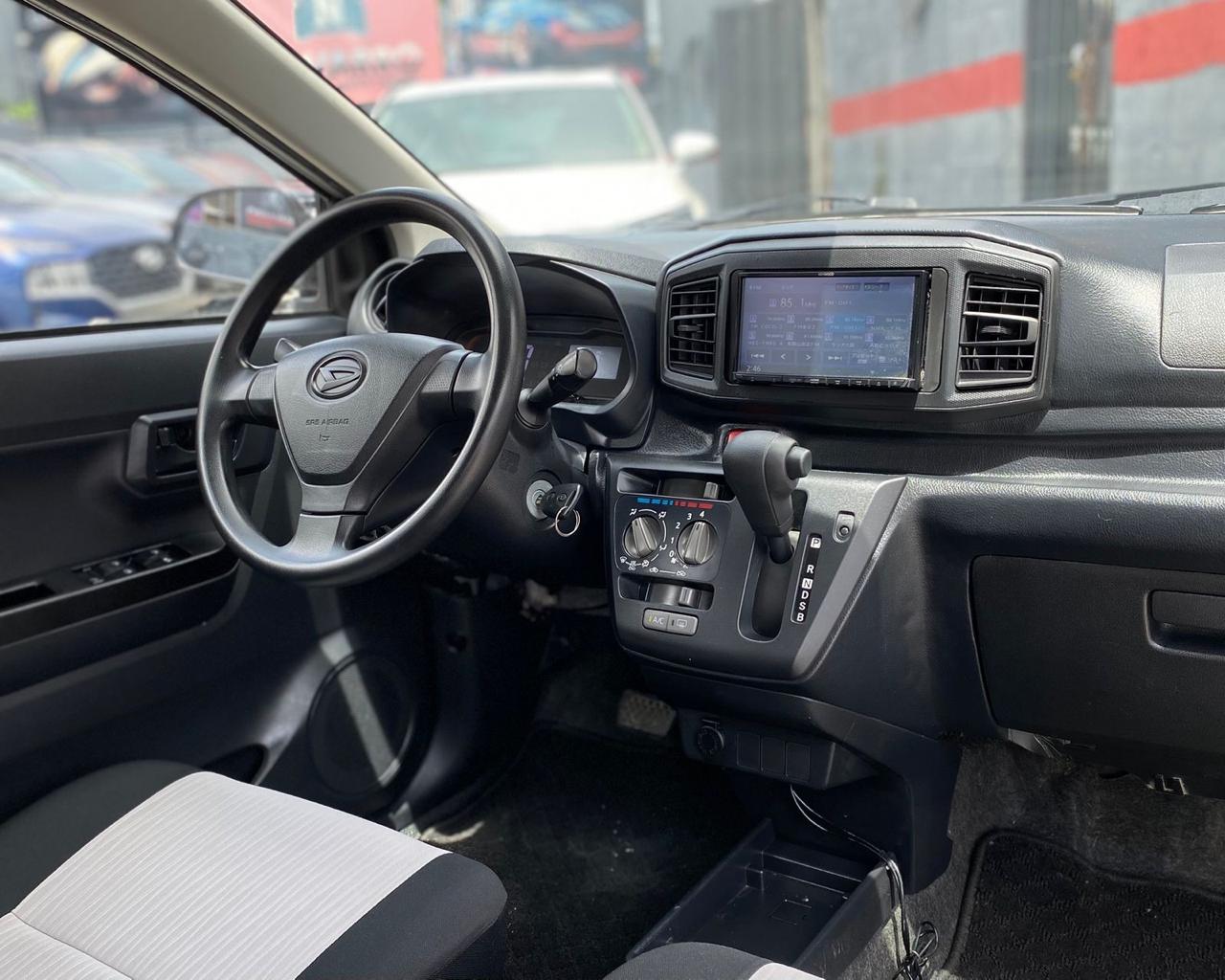 carros - DAIHATSU MIRA 2019   9
