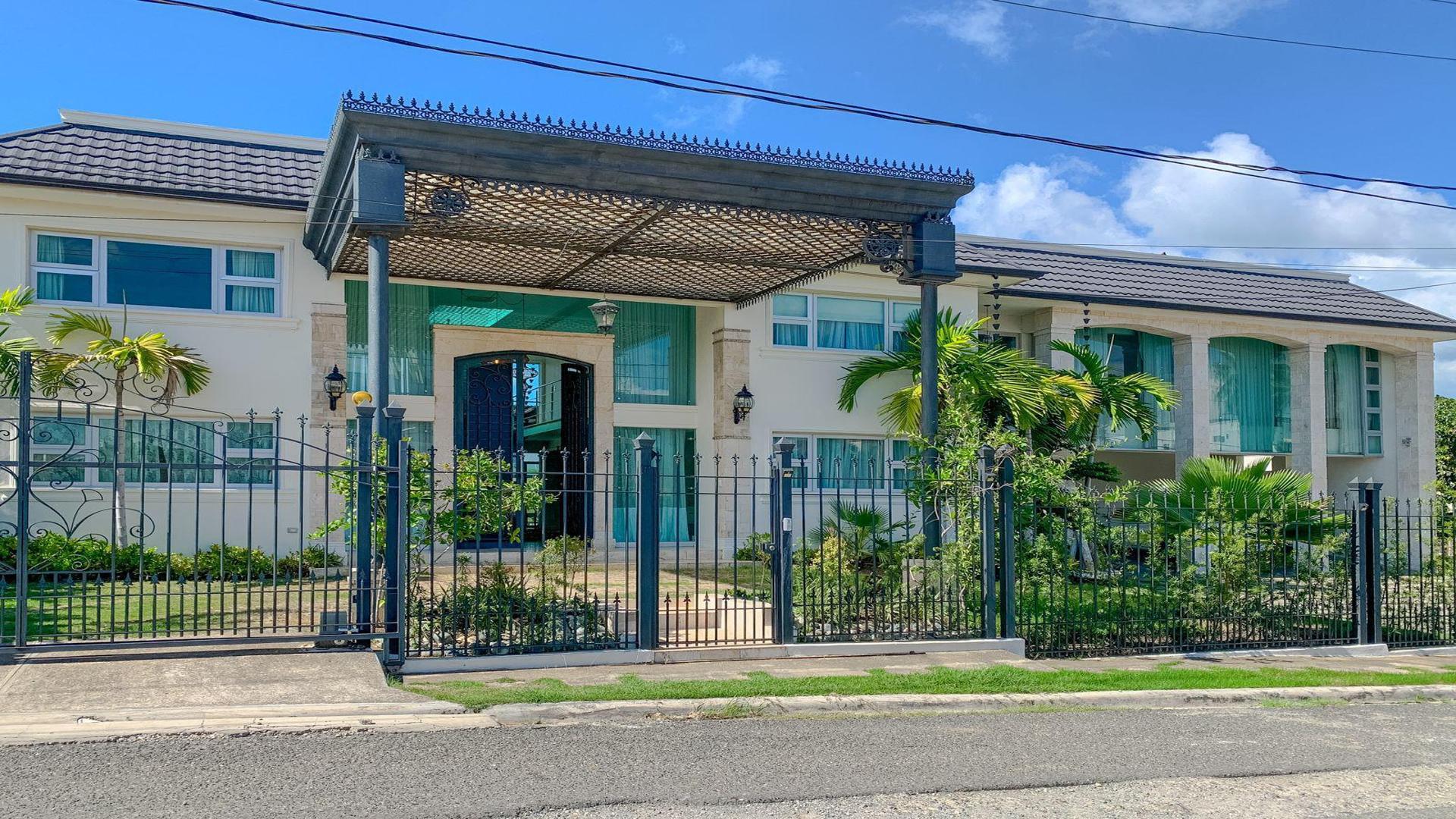 casas - CASA EN VENTA CERRO ALTO 4