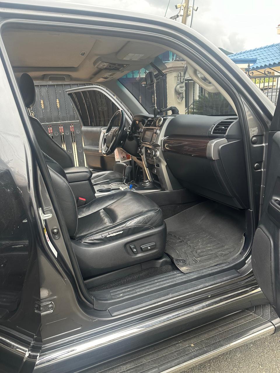 jeepetas y camionetas - Toyota 4runner limited 2014 4