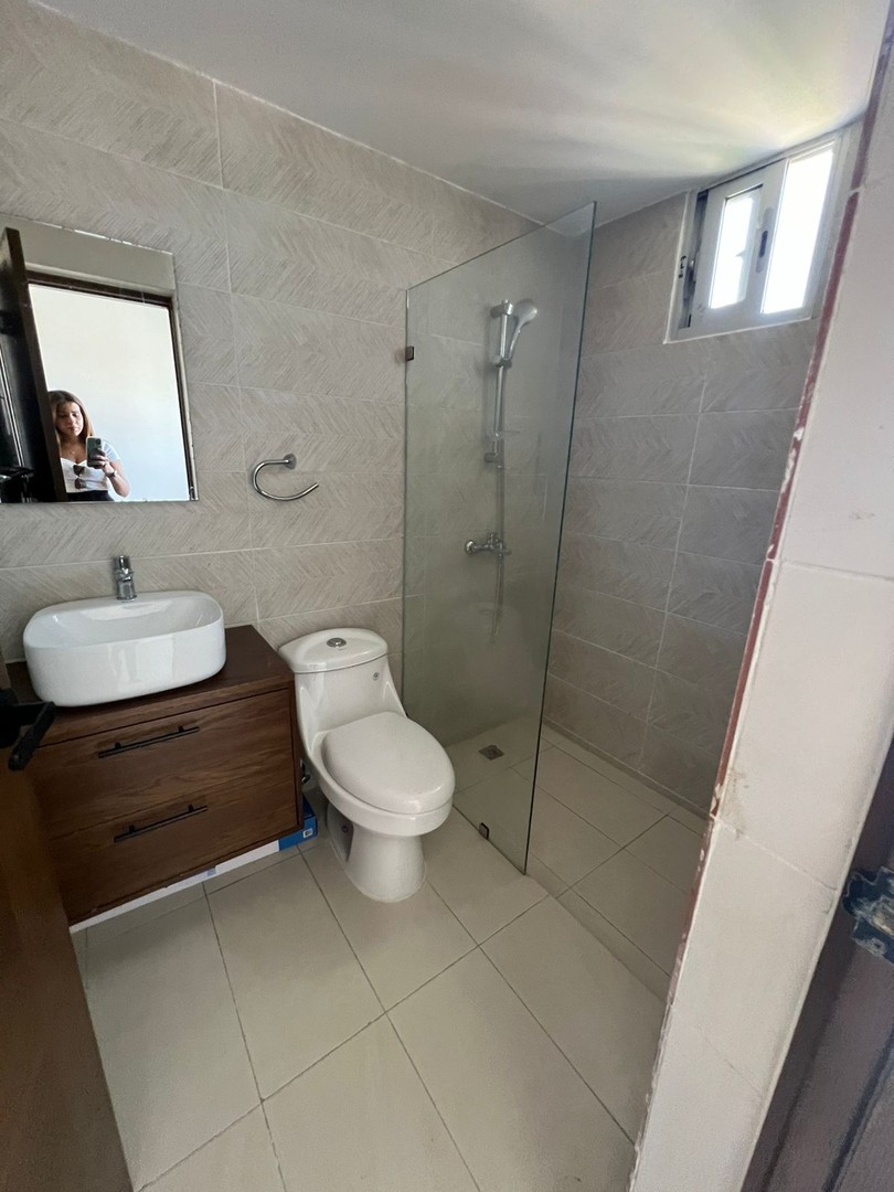 apartamentos - Apartamento en Evaristo Morales 3