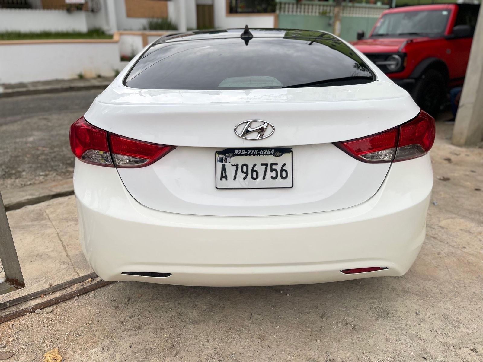 carros - Hyundai Elantra 2013 4