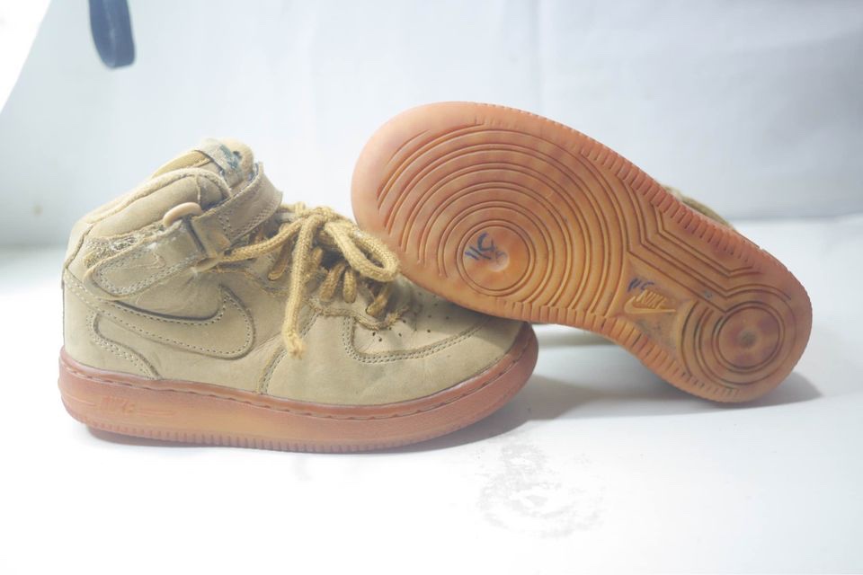 ropa y zapatos - 
TENIS JORDAN PARA NIÑOS 2