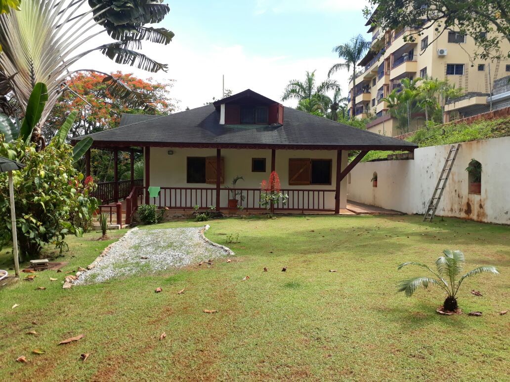 casas vacacionales y villas - Villa independiente sobre un terreno de 1000 m2