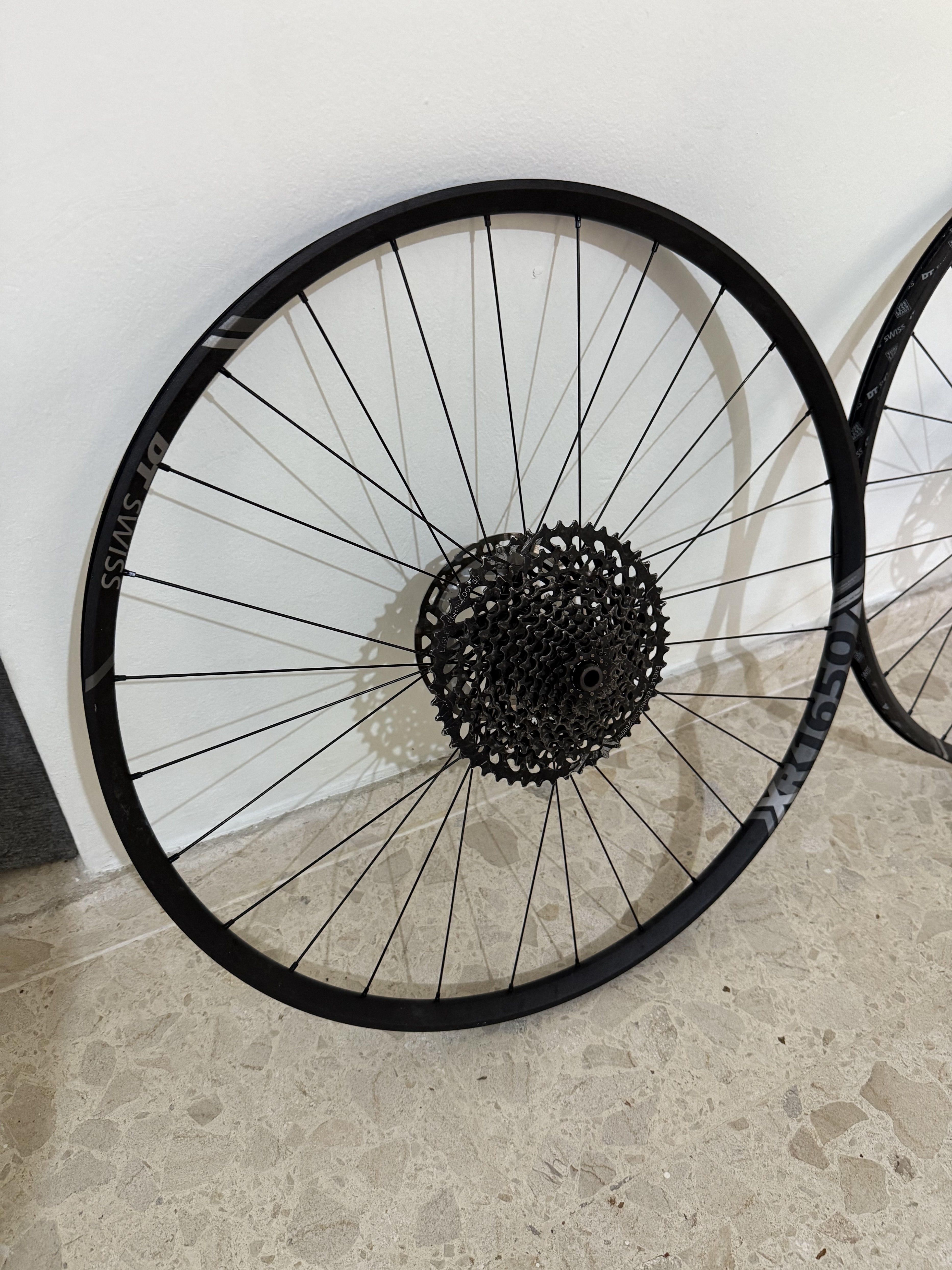 bicicletas y accesorios - Juego Ruedas DT Swiss XR1650 SPLINE 29”+Cassette SRAM Eagle Frenos Disco Shimano 1