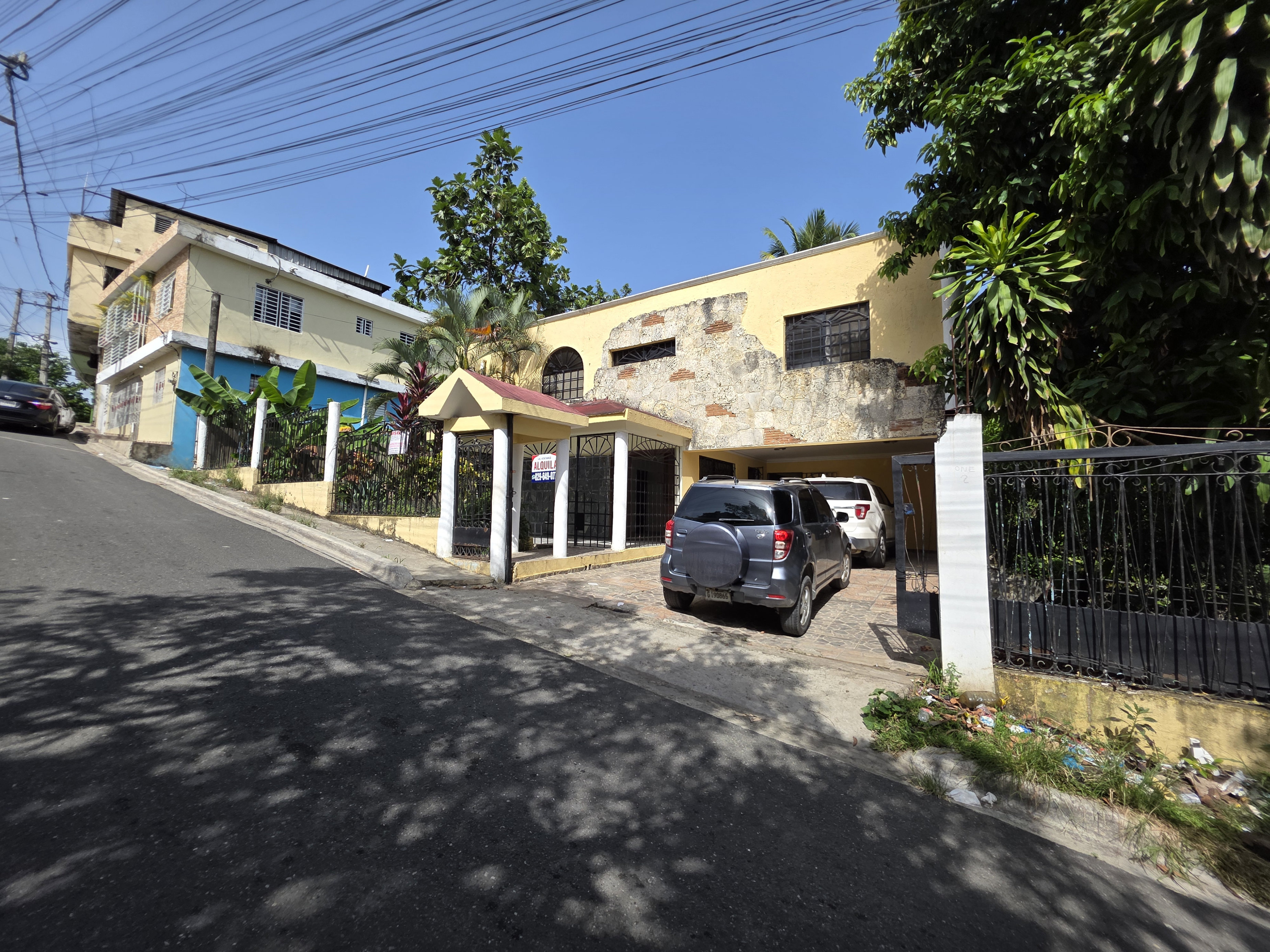 casas - Alquilo casa en el kilómetro 18 Autopista Duarte  4