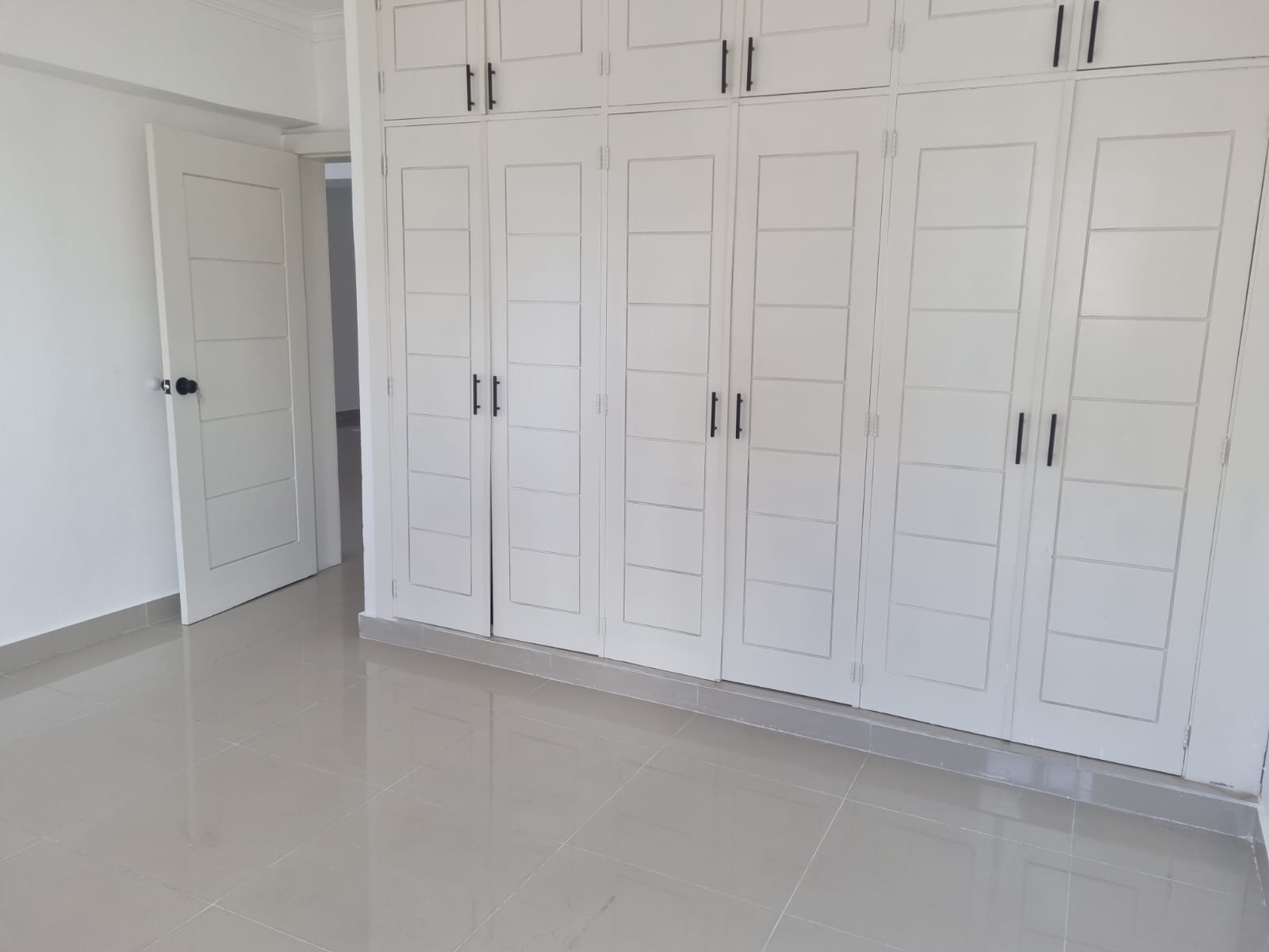 apartamentos - 📍El Cacique  Esta espectacular apt., ubicada en u 6