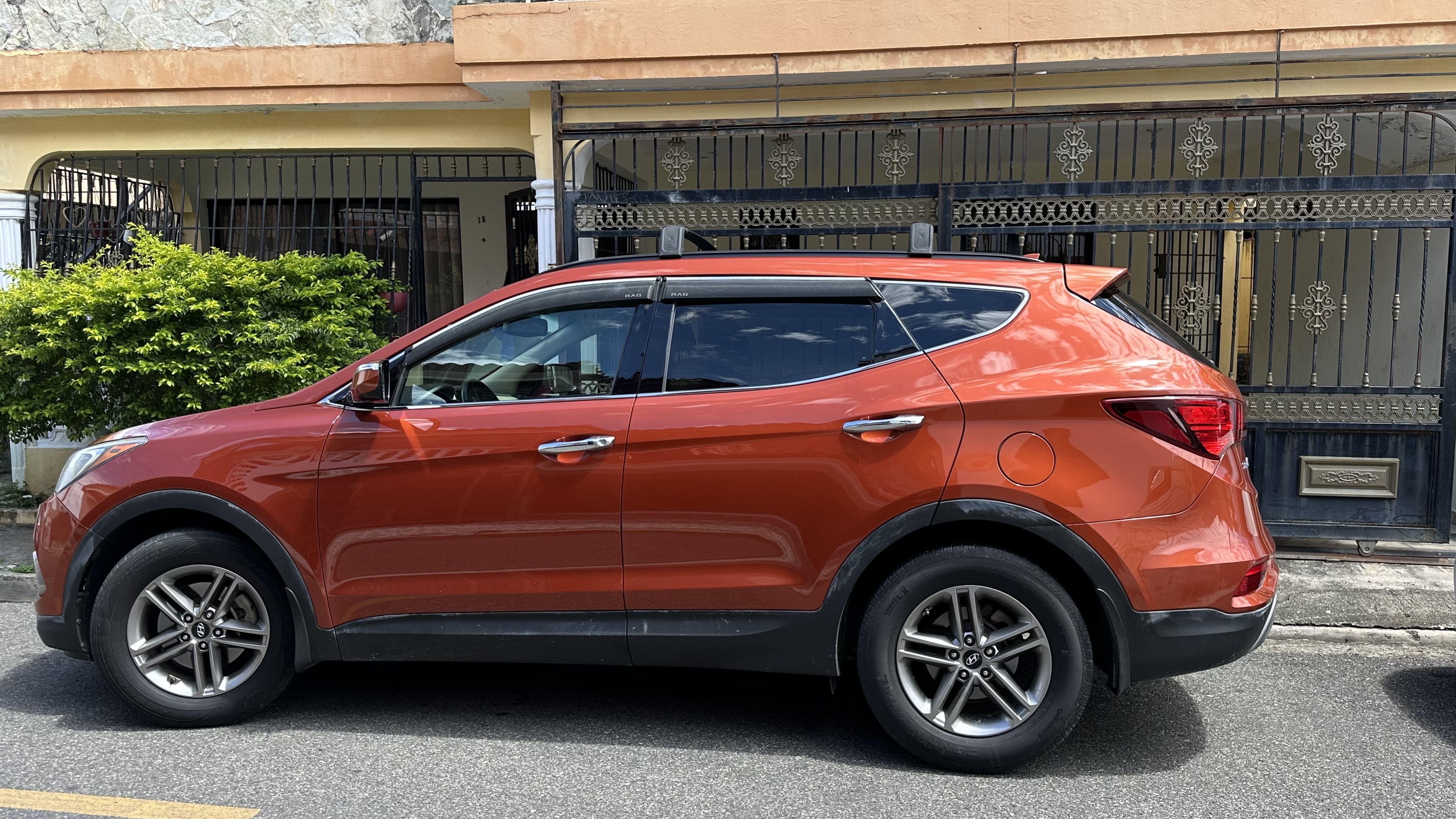jeepetas y camionetas - Hyundai Santa Fe 2017  2