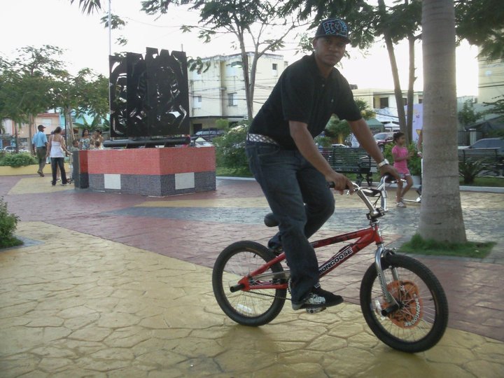 bicicletas y accesorios - vendo bicicleta bmx mongoos original  1