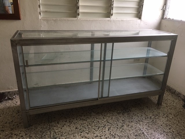 equipos profesionales - Vitrina exhibidora en aluminio y vidrio 0