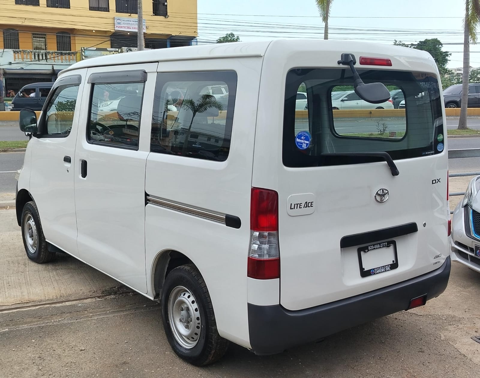 jeepetas y camionetas - TOYOTA TONW ACE 2020 3