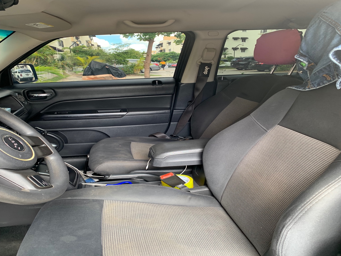 jeepetas y camionetas - Lo vendo negociable 5