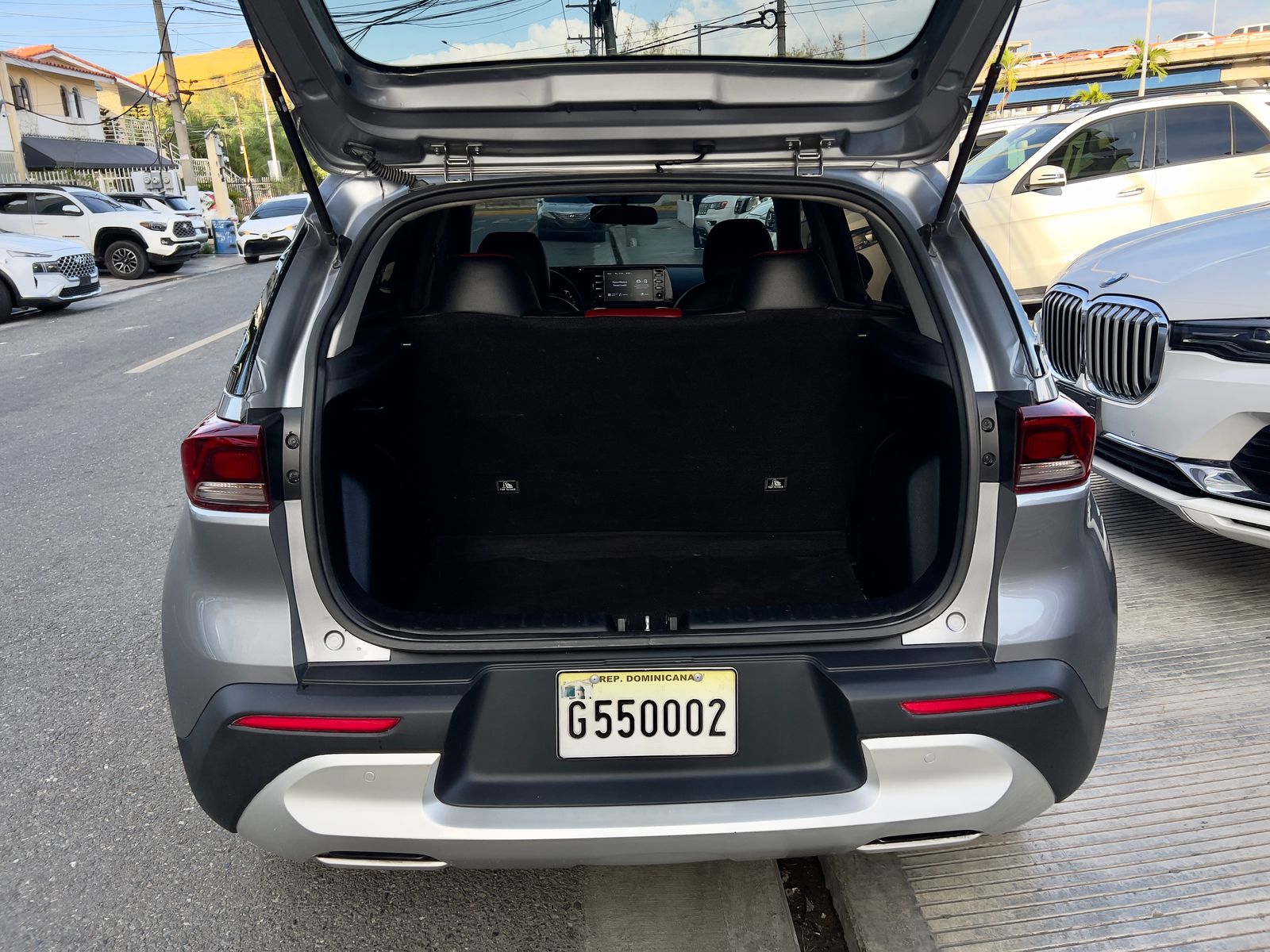 jeepetas y camionetas - KIA SONET 2022 6