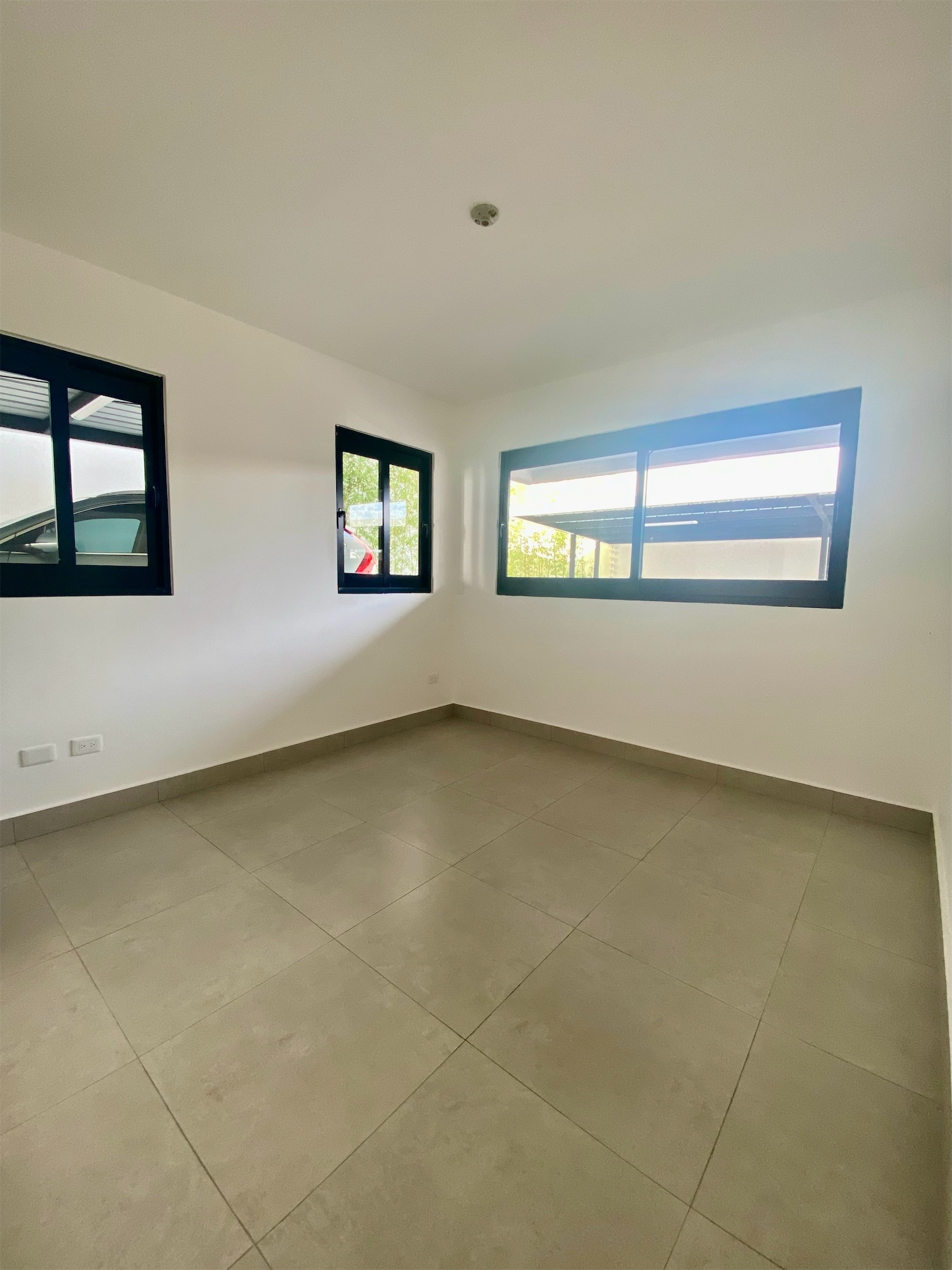 apartamentos - Primer nivel de renta en La Esmeralda  4