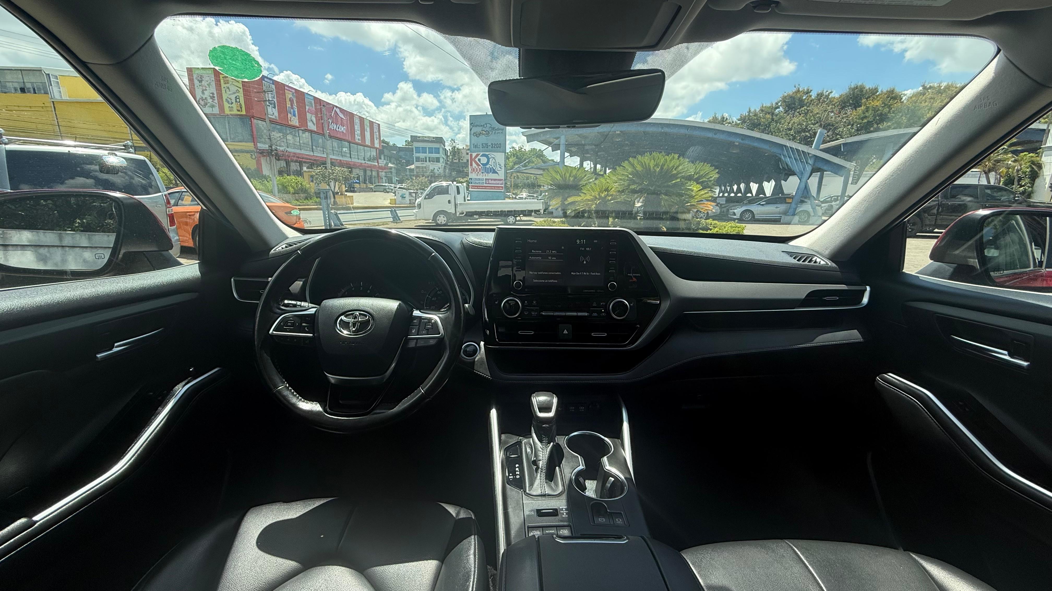 jeepetas y camionetas - Toyota higlander xle 2020 8