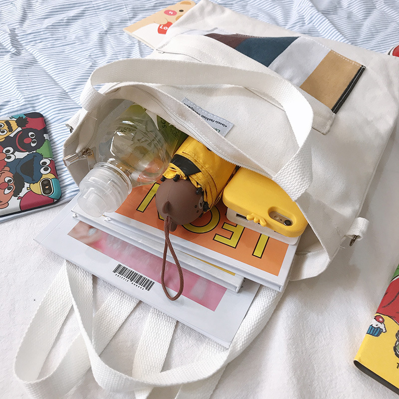 carteras y maletas - Bolsos multiuso en canva, excelente para el verano y escolares. 0