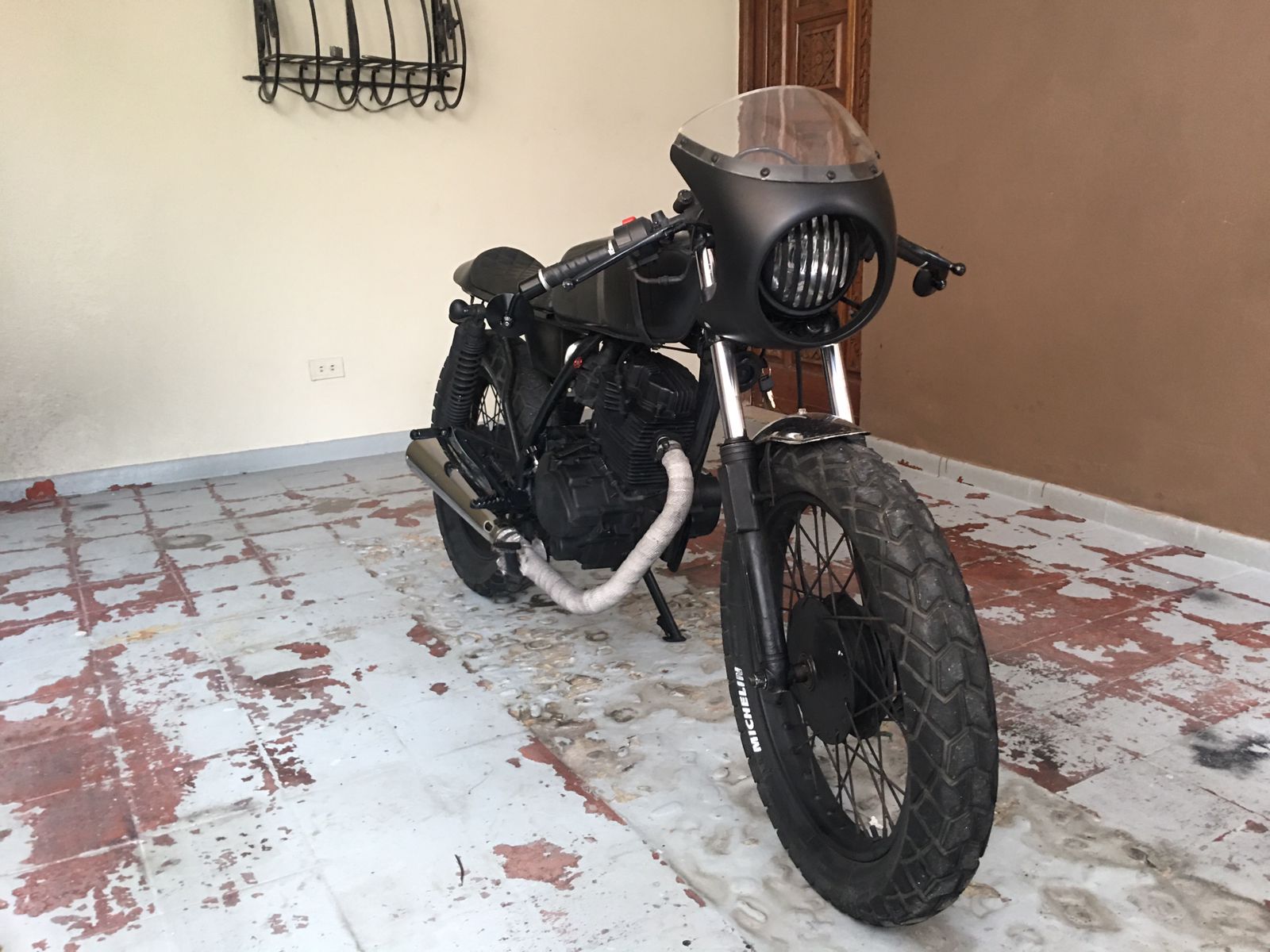 motores y pasolas - Motocicleta Yamaha Cafe Racer 250cc 