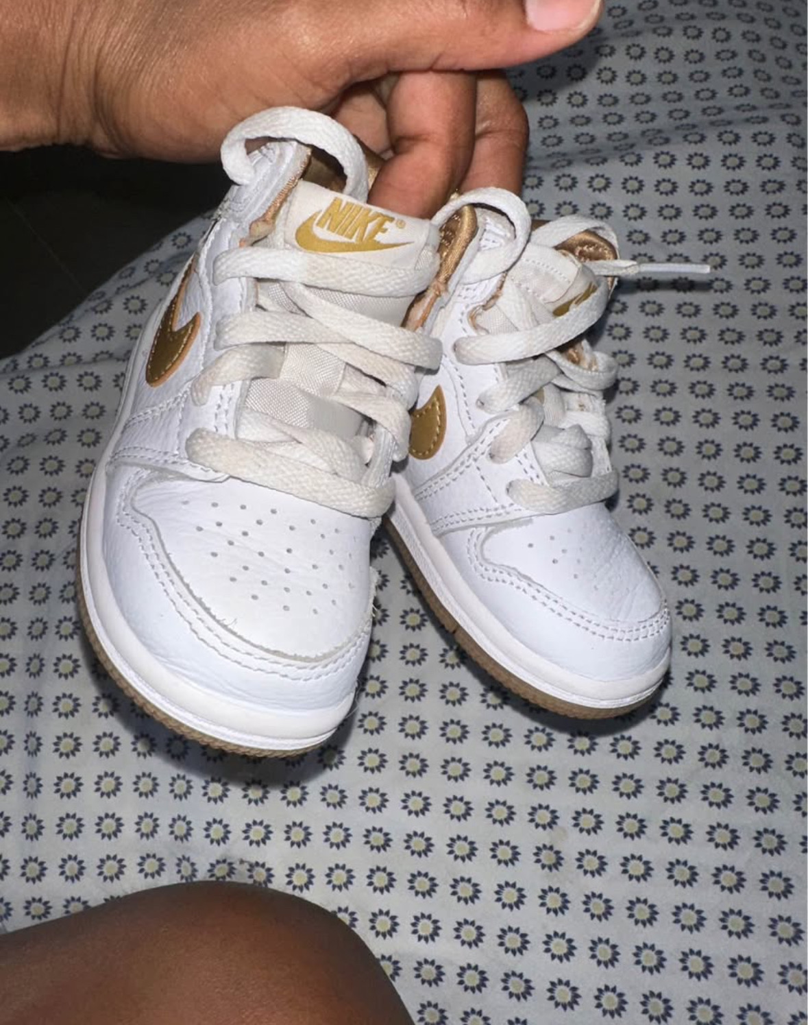 ropa y zapatos - jordan hight retro ninos size 5c 4