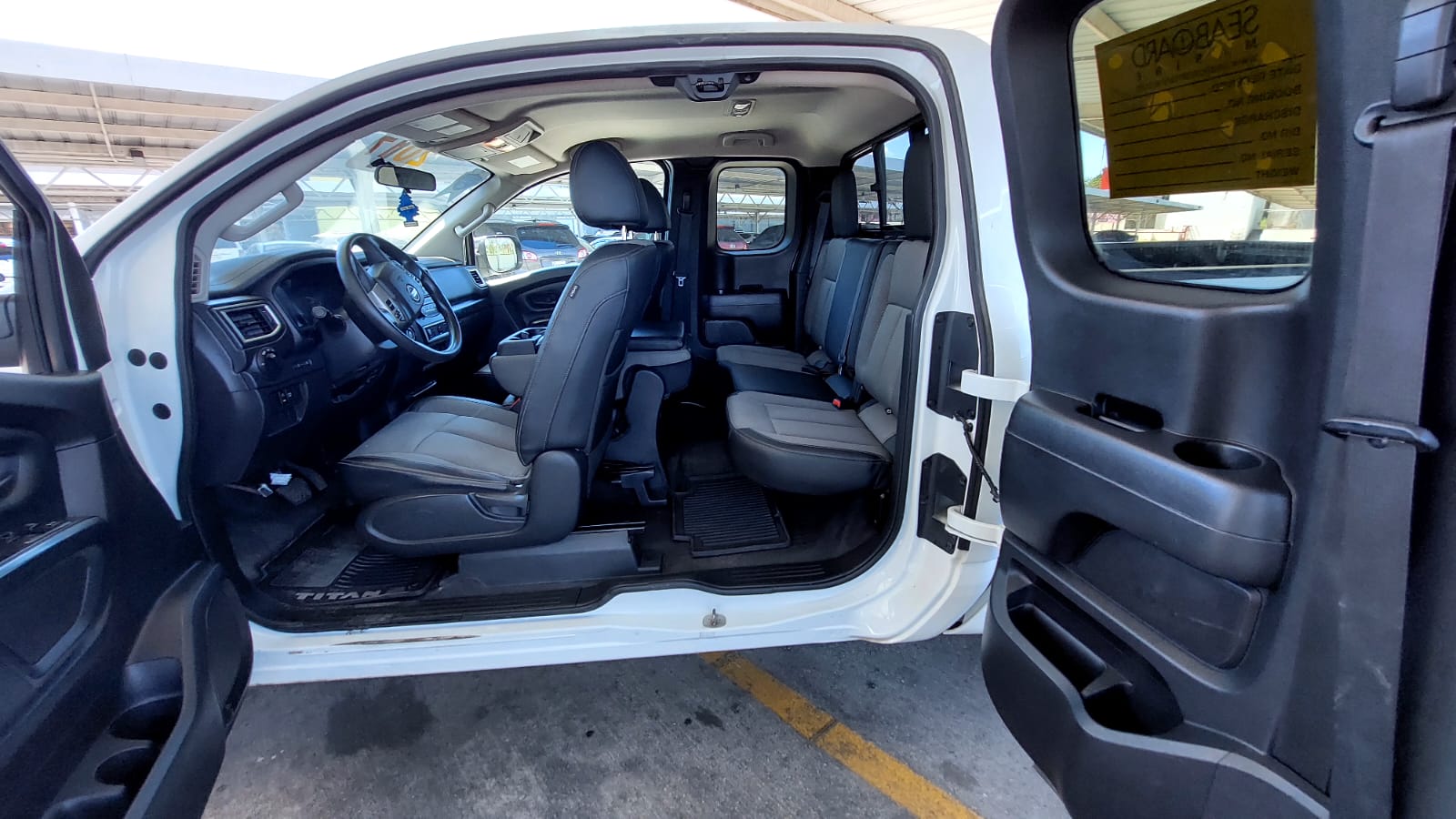 jeepetas y camionetas - Nissan Titan 2017 7