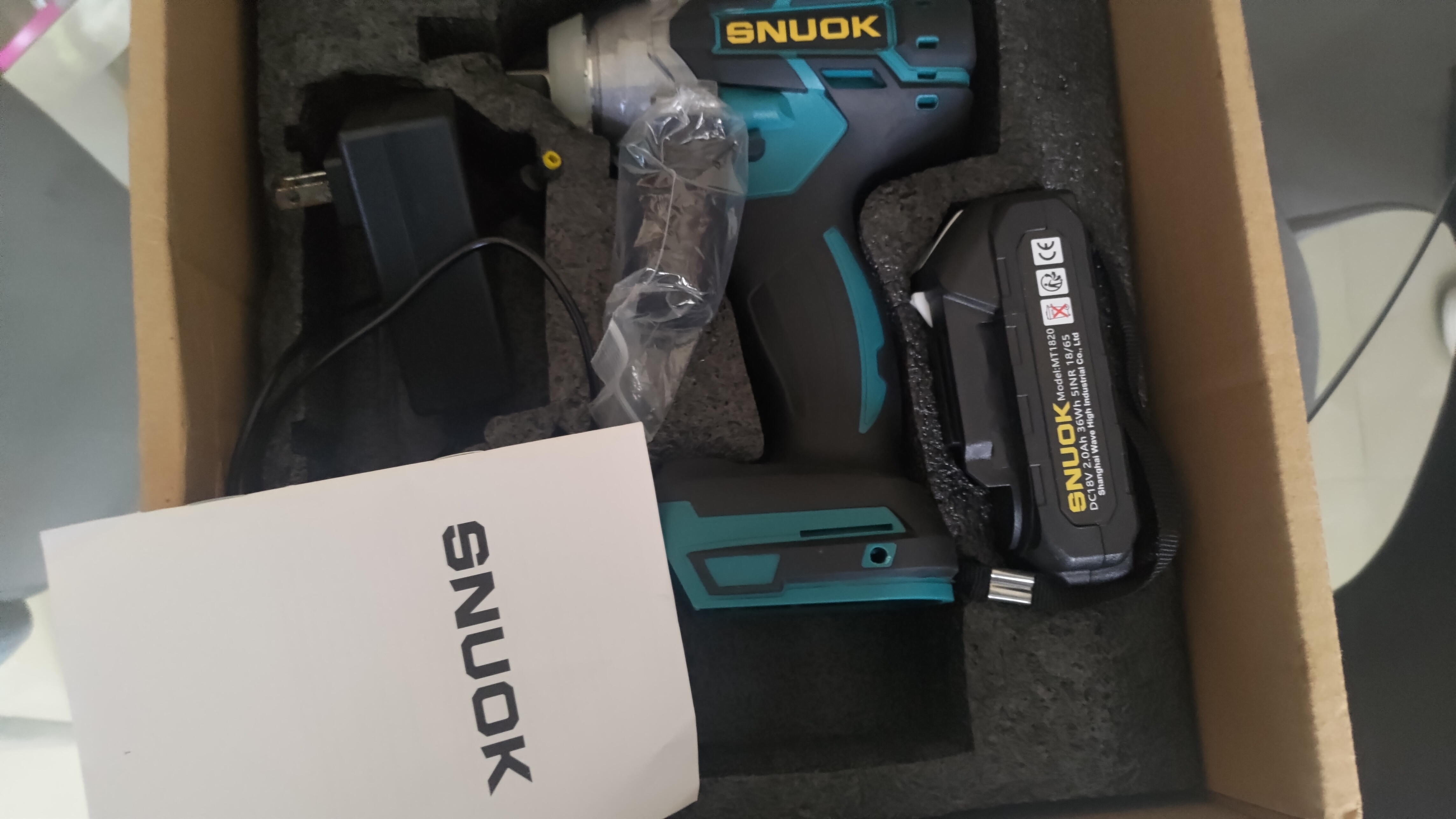 electrodomesticos - Vendo llave de impacto nueva con una batería y cargador 0