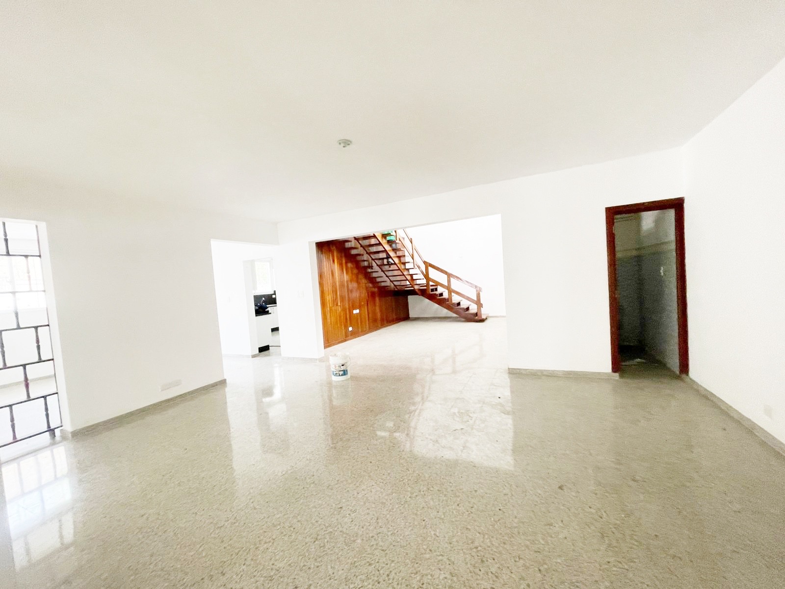 oficinas y locales comerciales - Local comercial en Naco  8