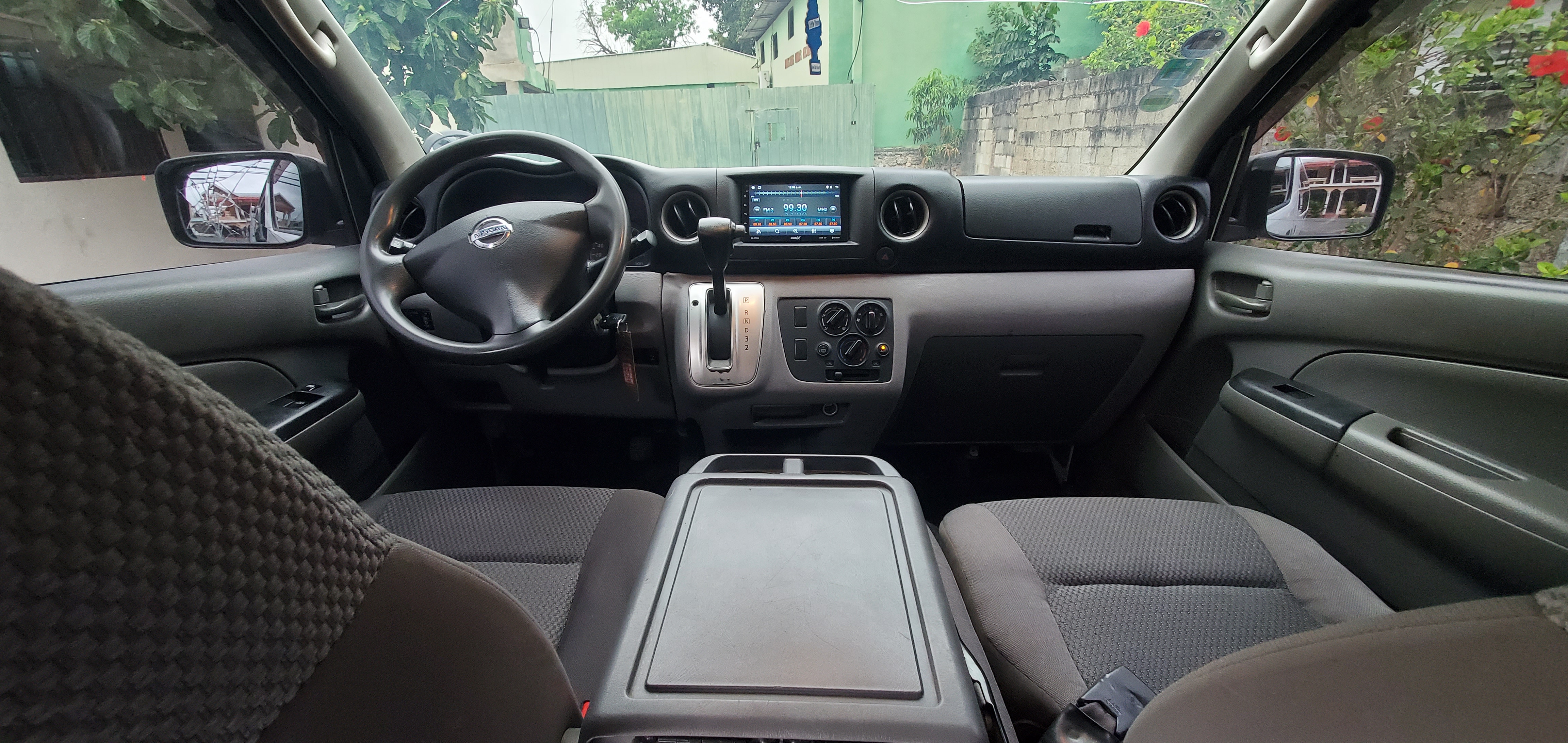jeepetas y camionetas -     [SE VENDE] "NISSAN NV-350 2017"  6