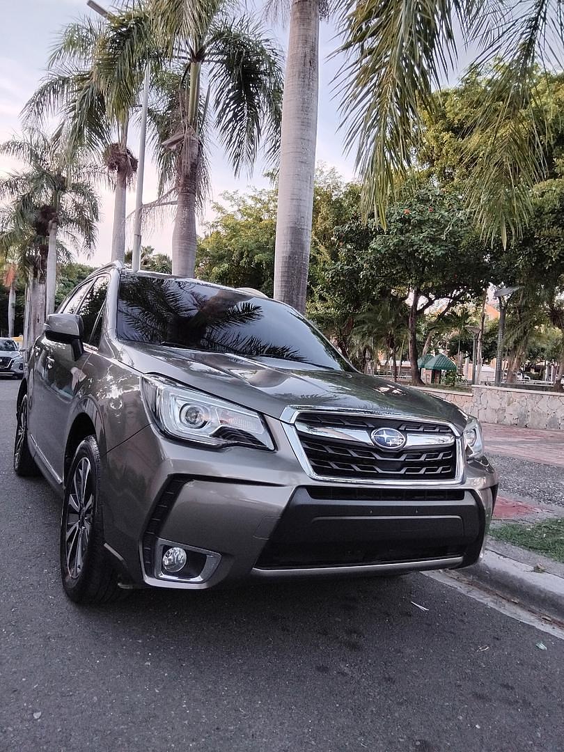 jeepetas y camionetas - SUBARU FORESTER AWD LIMITED