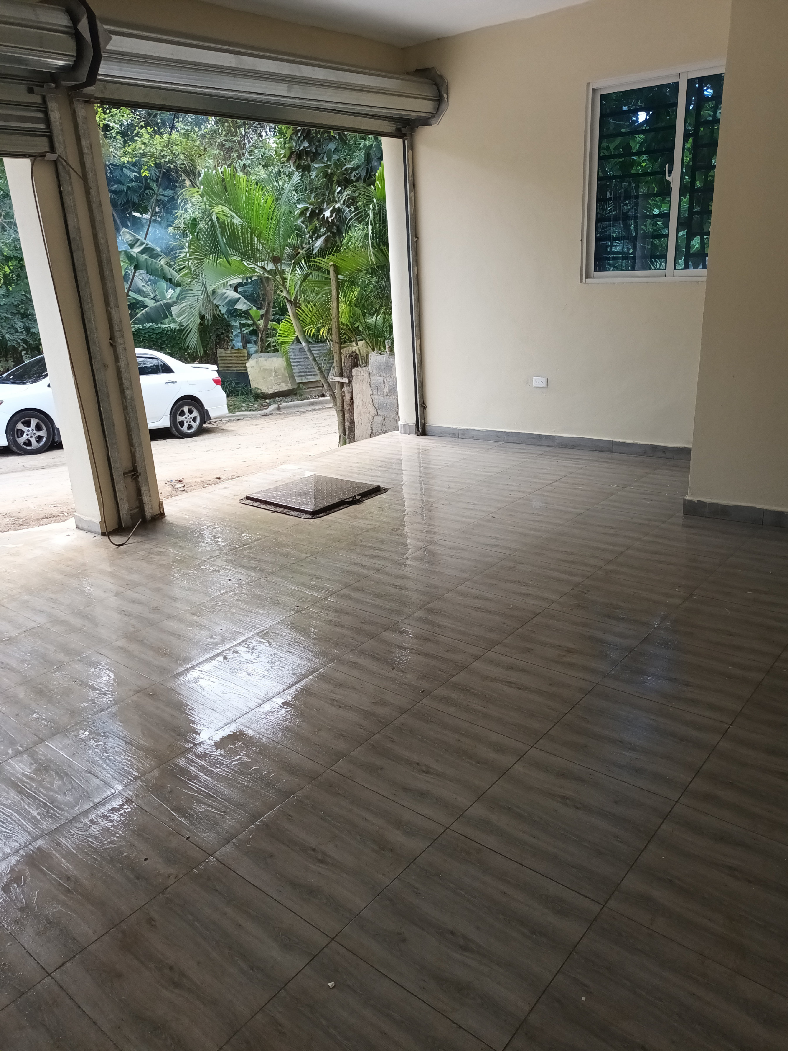 oficinas y locales comerciales - Local en Alquiler RD$14000 2