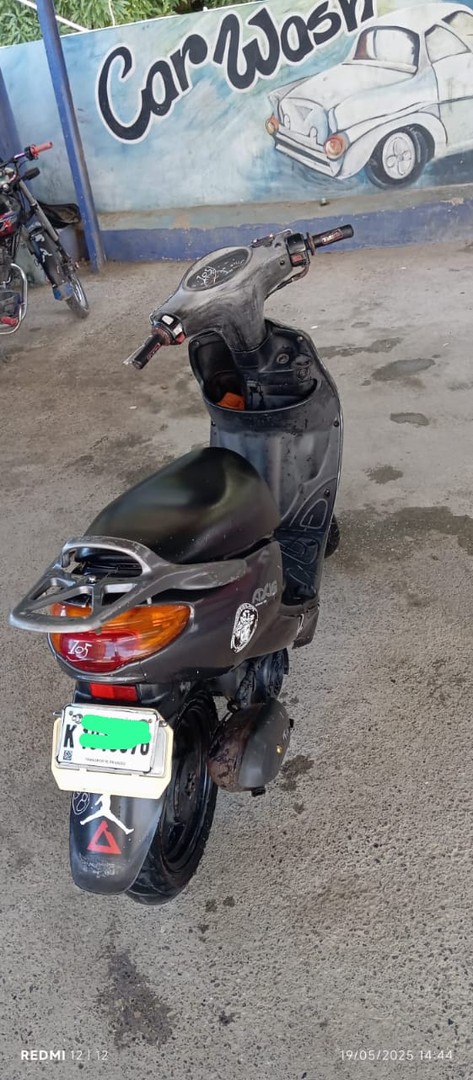 motores y pasolas - Gran axis 100 57,000 ligeramente negociable  1