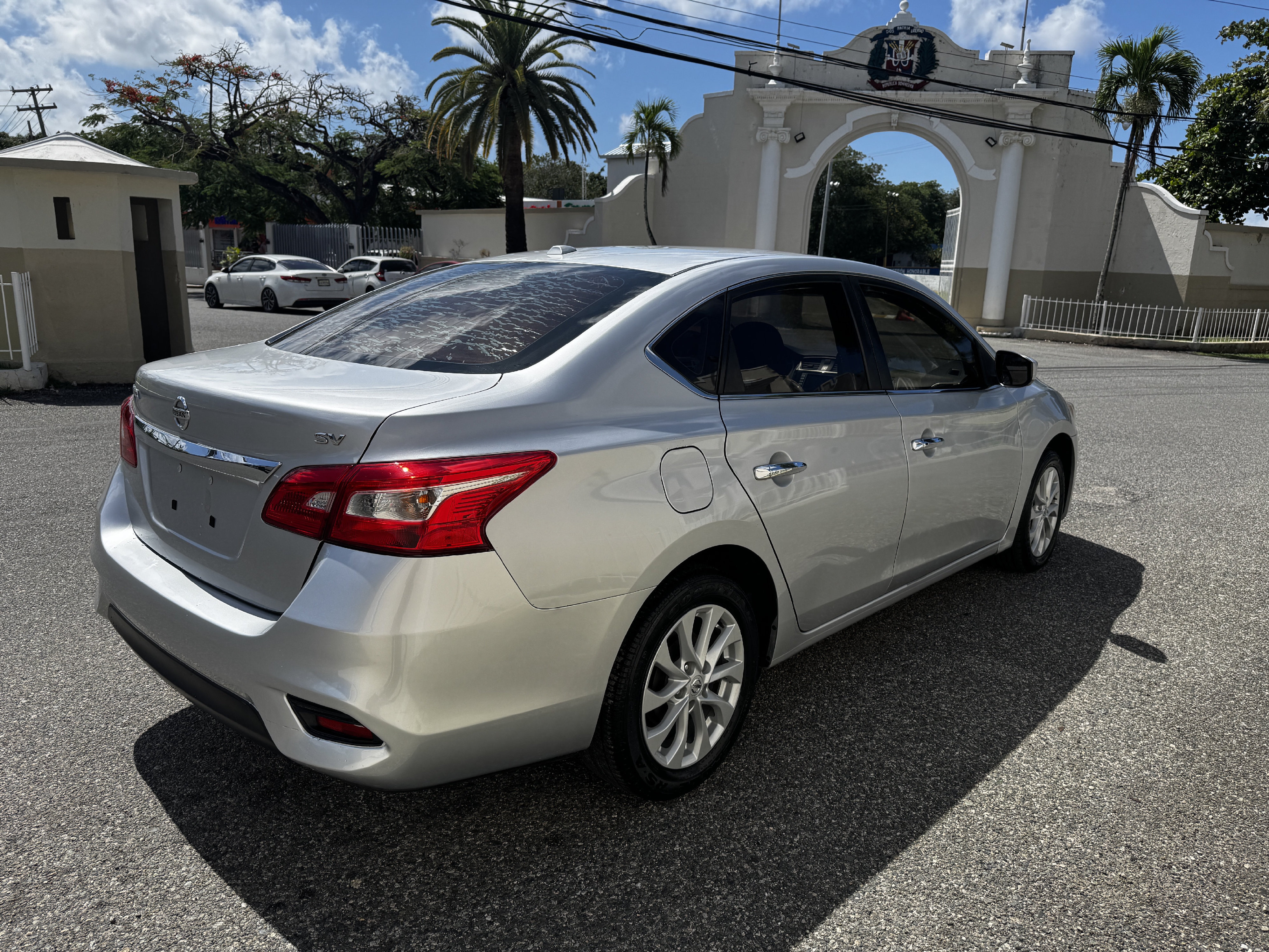 carros - Nissan Sentra 2019 Clean Carfax 4